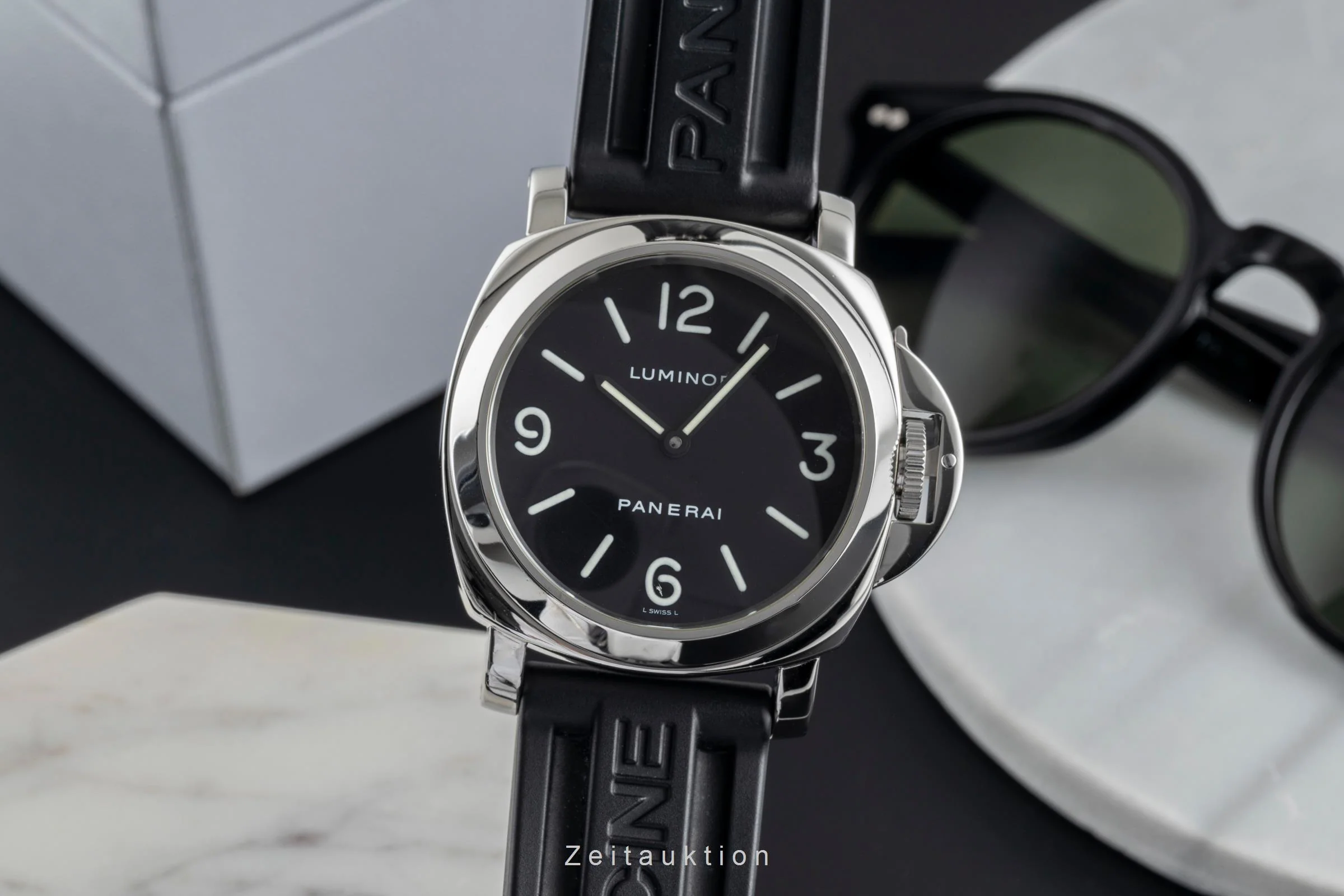 Panerai Luminor  steel manual winding men's watch PAM00112 LP: 5700EUR  [2503375] - Image 2