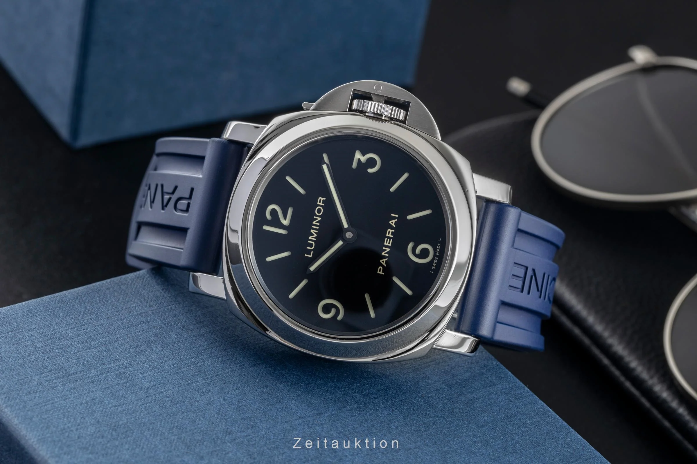 Panerai Luminor  steel manual winding men's watch PAM00112 LP: 5700EUR  [2504620] - Image 3