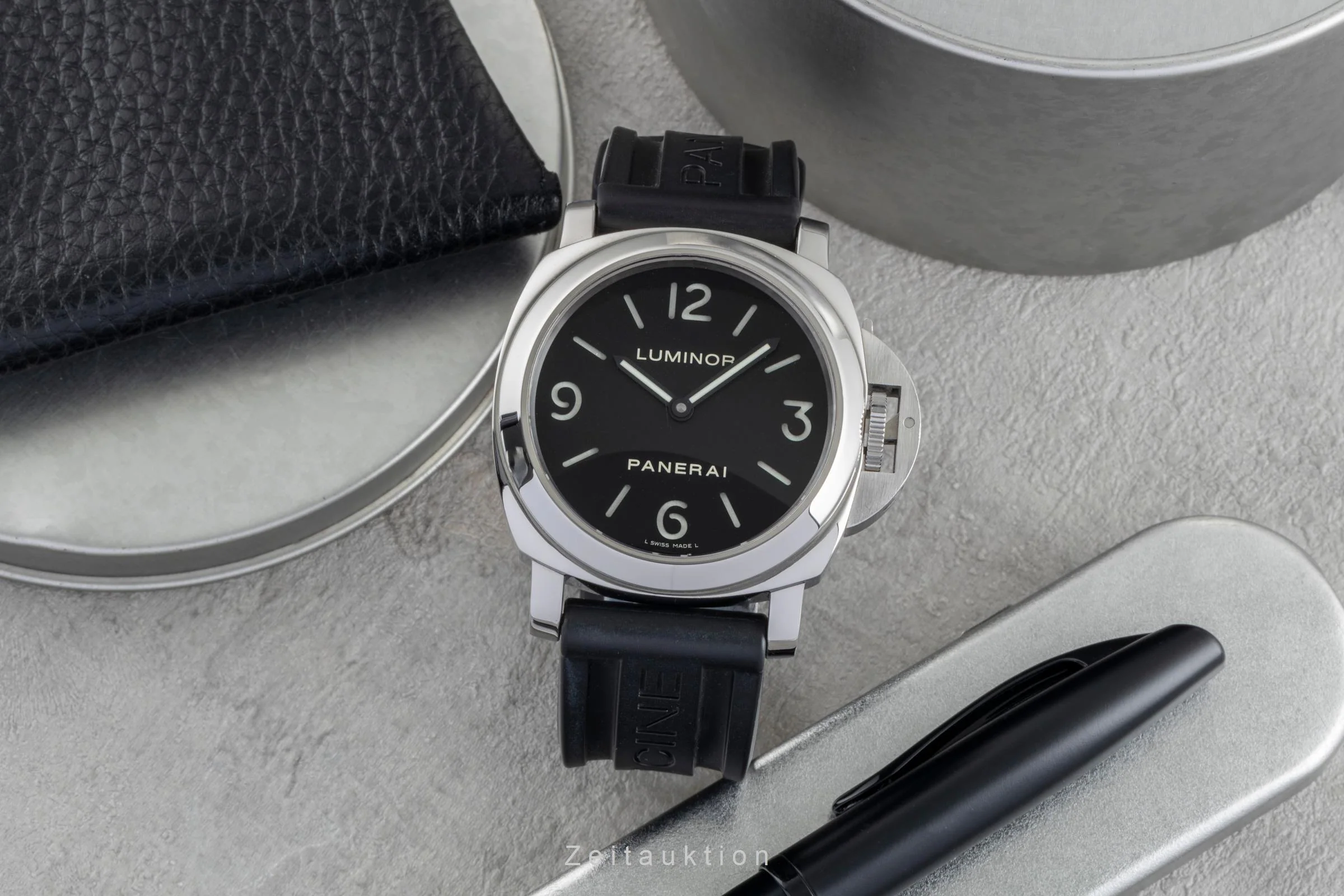 Panerai Luminor  steel manual winding men's watch PAM00112 LP: 5700EUR  [2506499] - Image 4