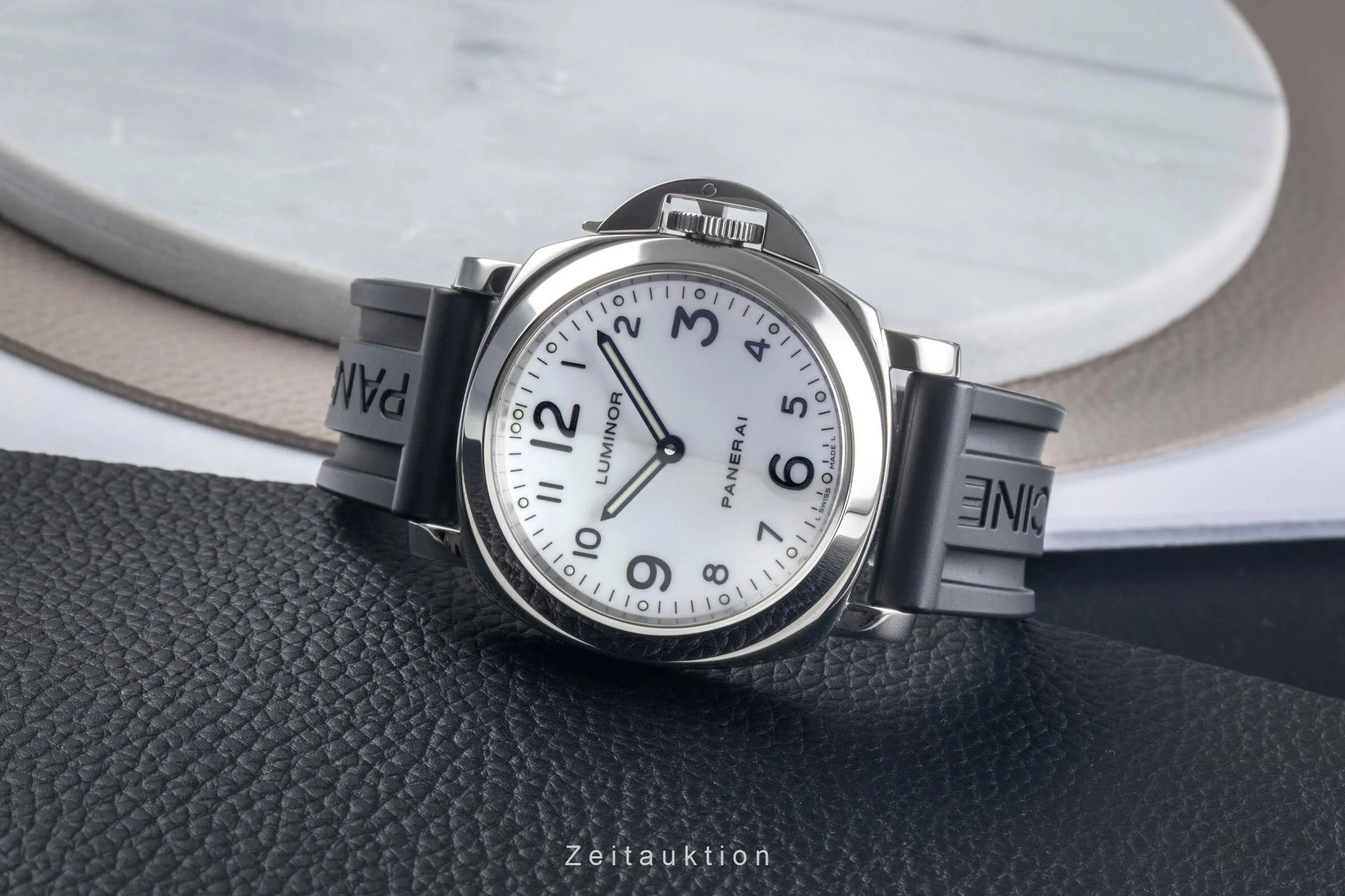 Panerai Luminor  steel manual winding men's watch PAM00114 LP: 5700EUR  [2500949] - Image 3