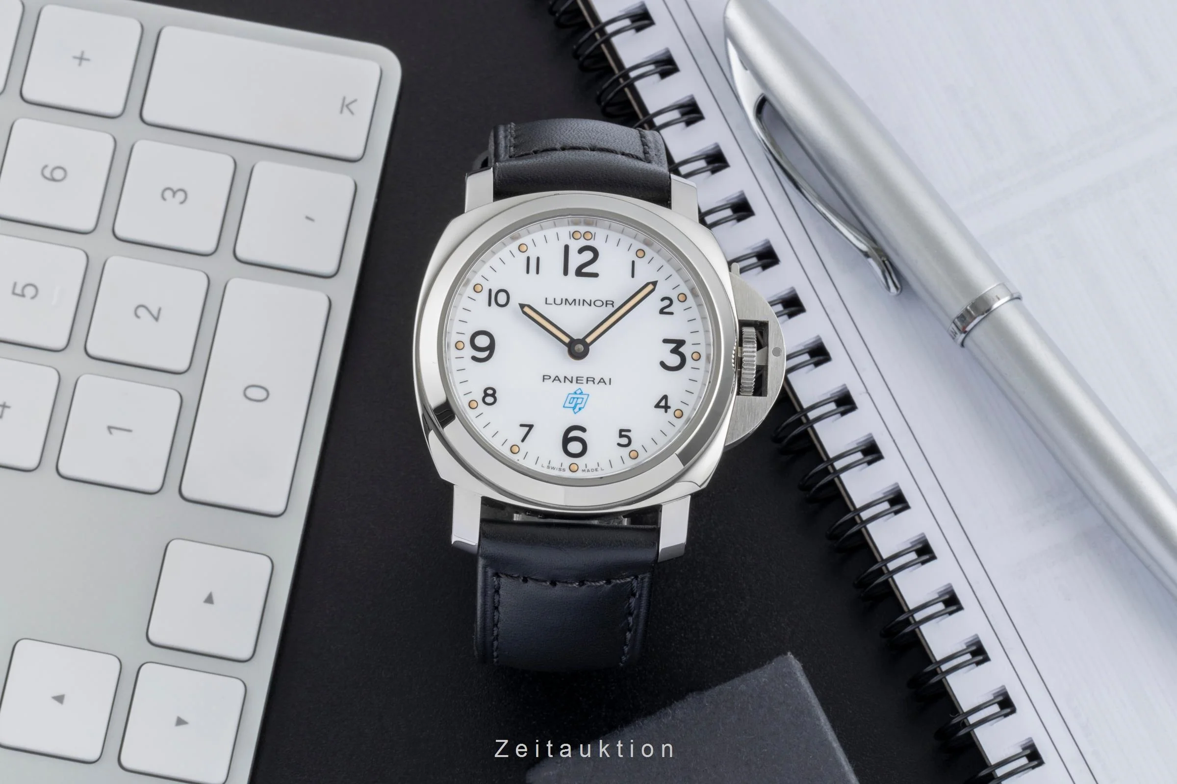 Panerai Luminor  steel manual winding men's watch PAM00630  [2505634] - Image 4