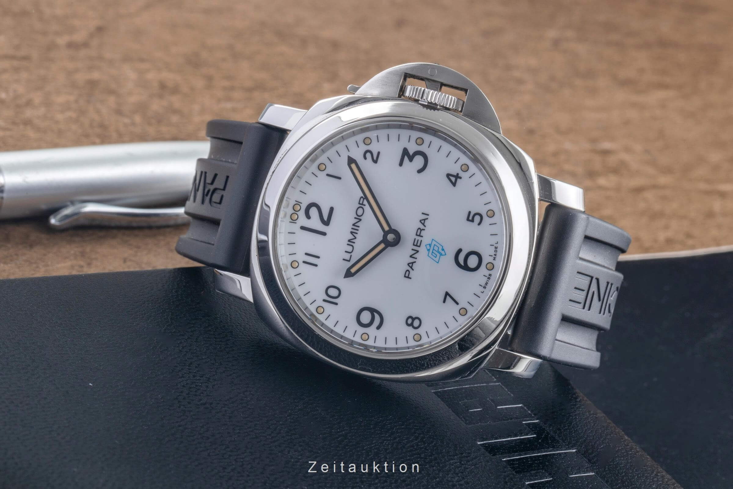 Panerai Luminor  steel manual winding men's watch PAM00775 LP: 5700EUR  [2500994] - Image 3