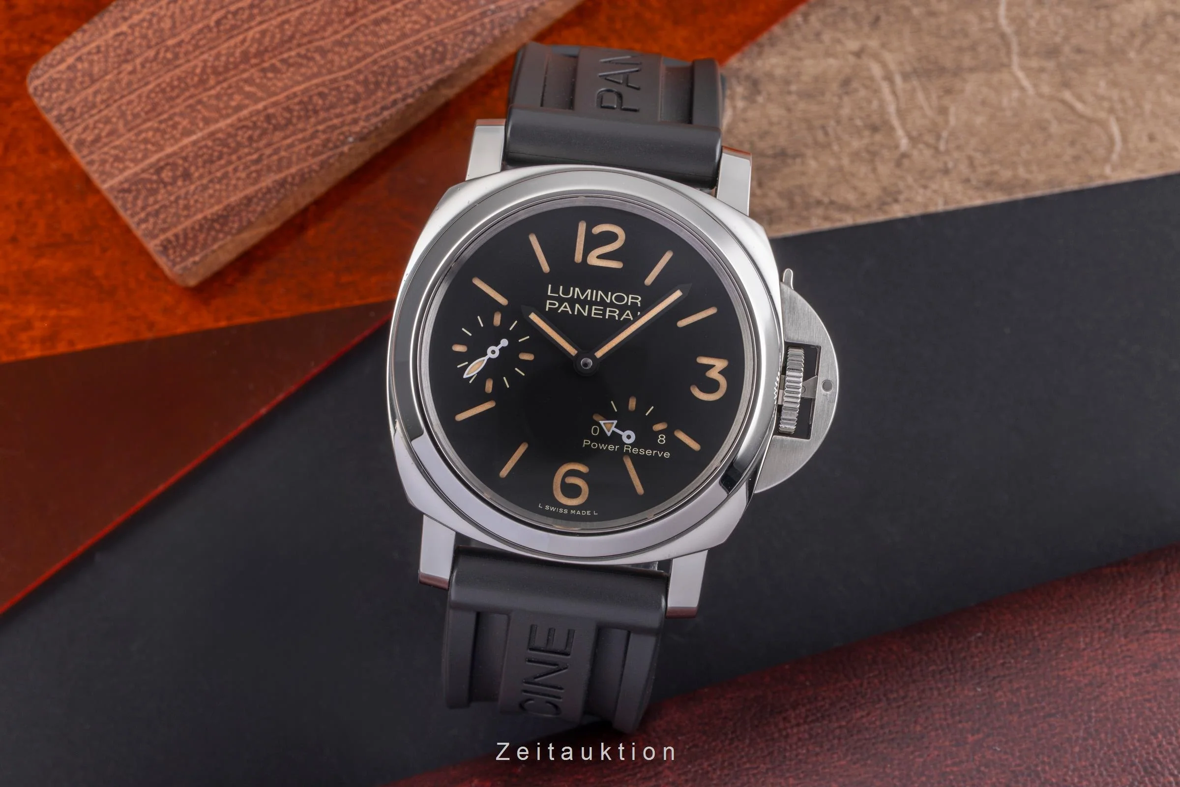 Panerai Luminor  steel manual winding men's watch PAM00795  [2504569] - Image 4