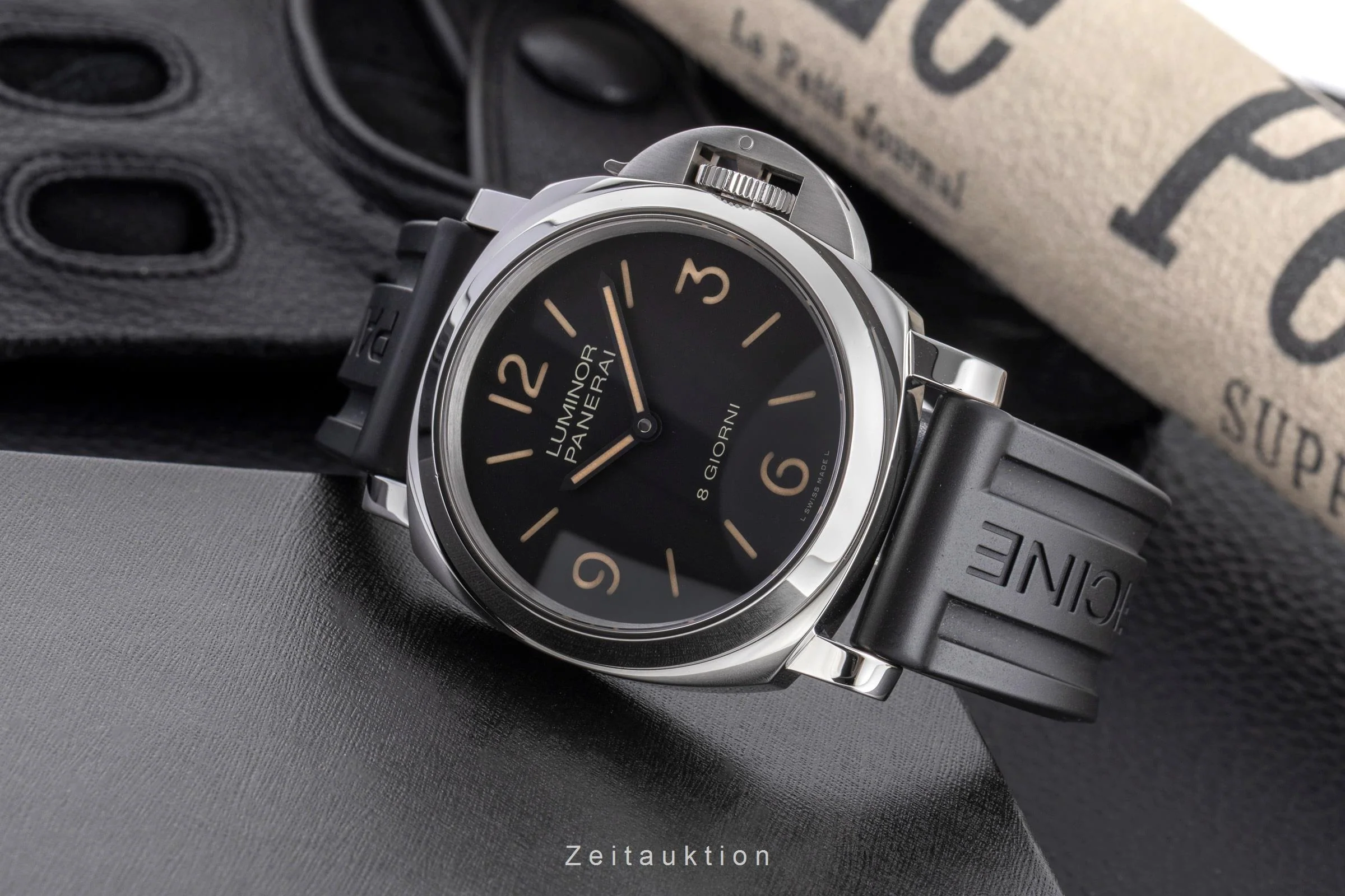 Panerai Luminor  steel manual winding men's watch PAM00914  [2502388] - Image 3
