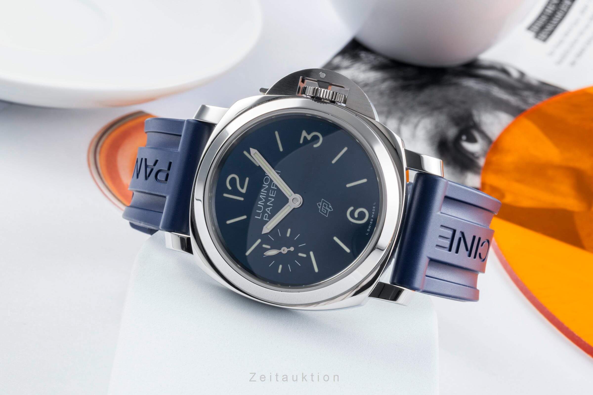 Panerai Luminor  steel manual winding men's watch PAM01085 LP: 6200EUR  [2403969] - Image 2