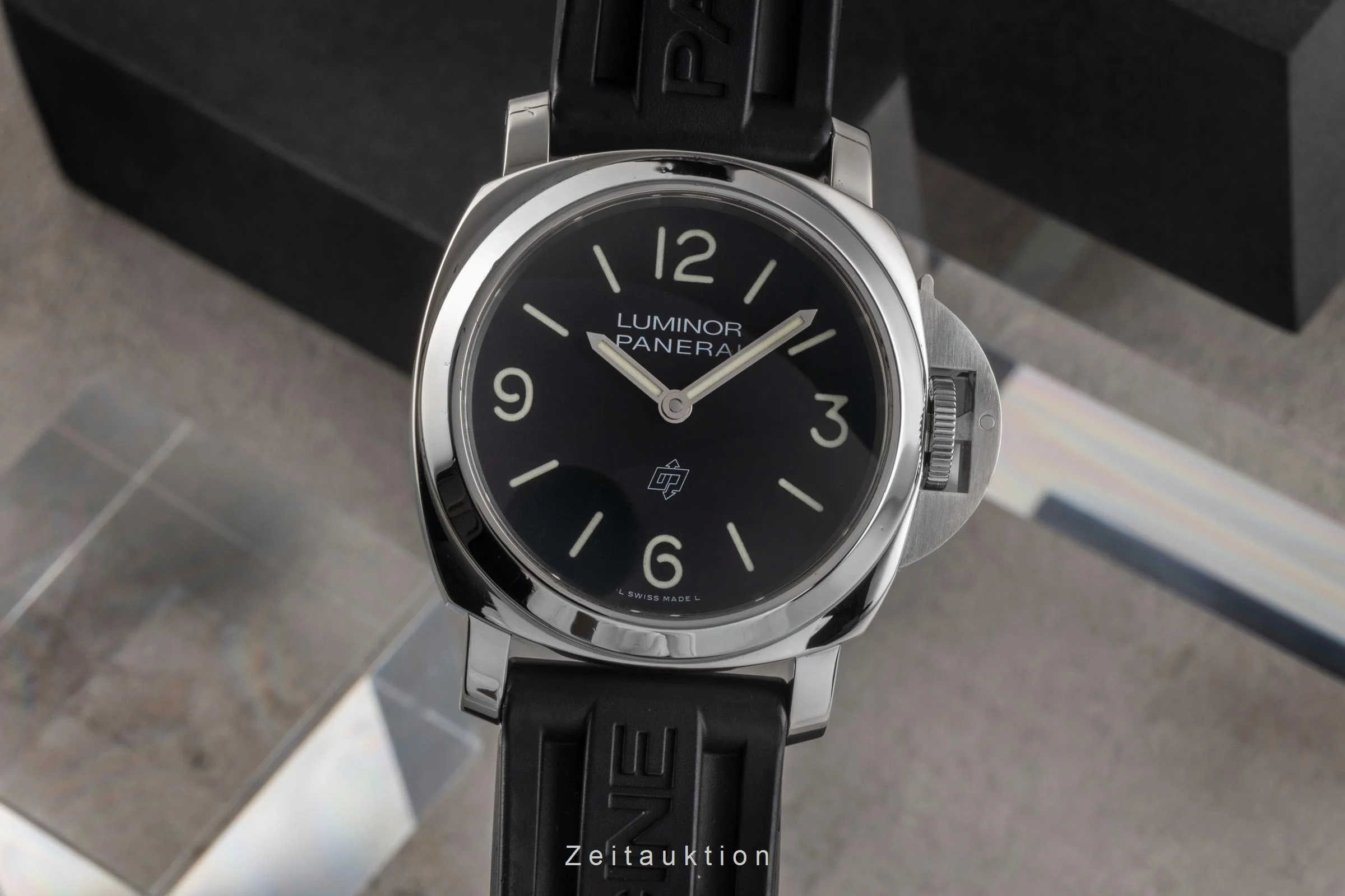 Panerai Luminor  steel manual winding men's watch PAM01086 LP: 5700EUR  [2504555] - Image 2