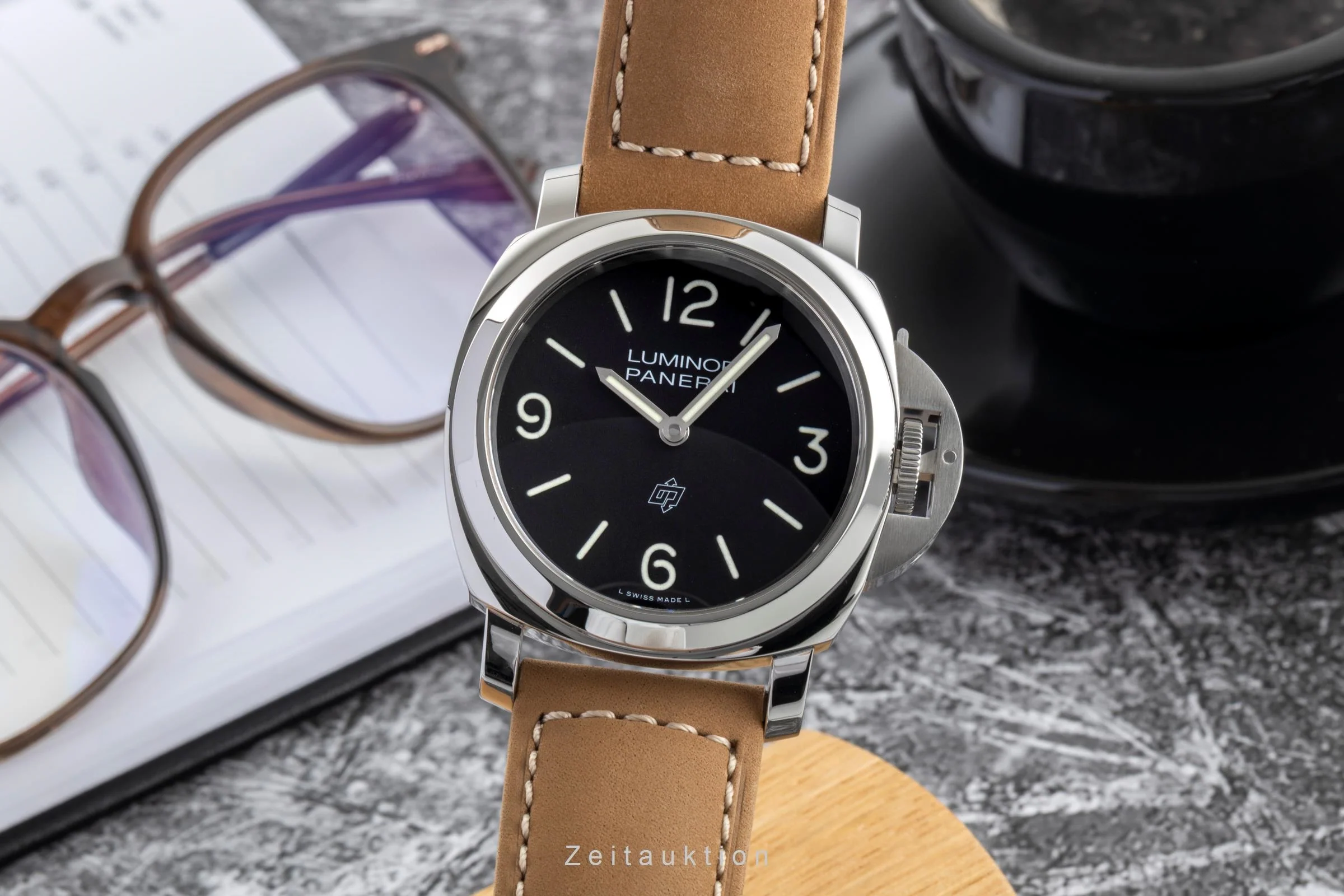 Panerai Luminor  steel manual winding men's watch PAM01086  [2601154] - Image 2