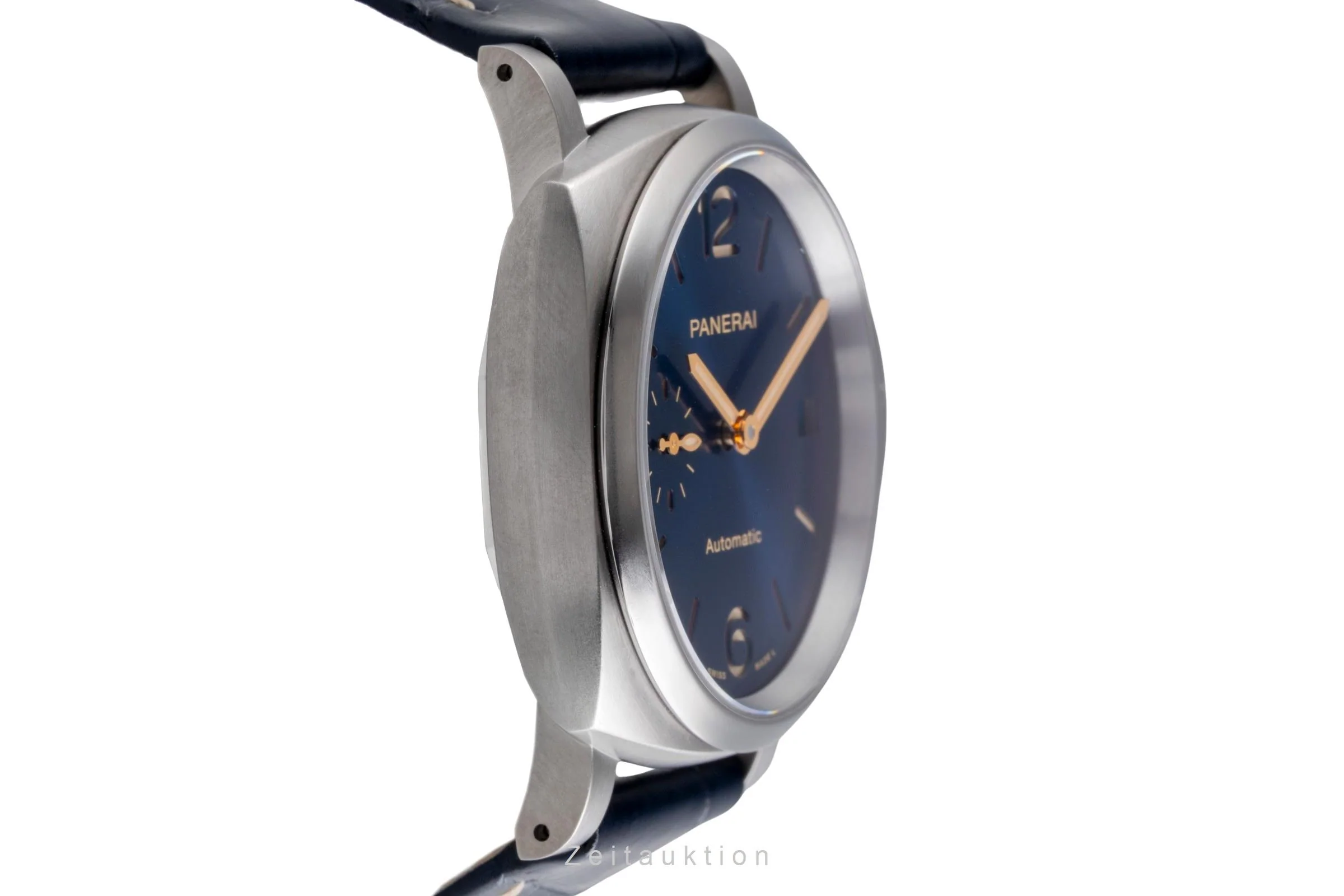 Panerai Luminor  titanium automatic men's watch PAM00926  [2507381] - Image 8