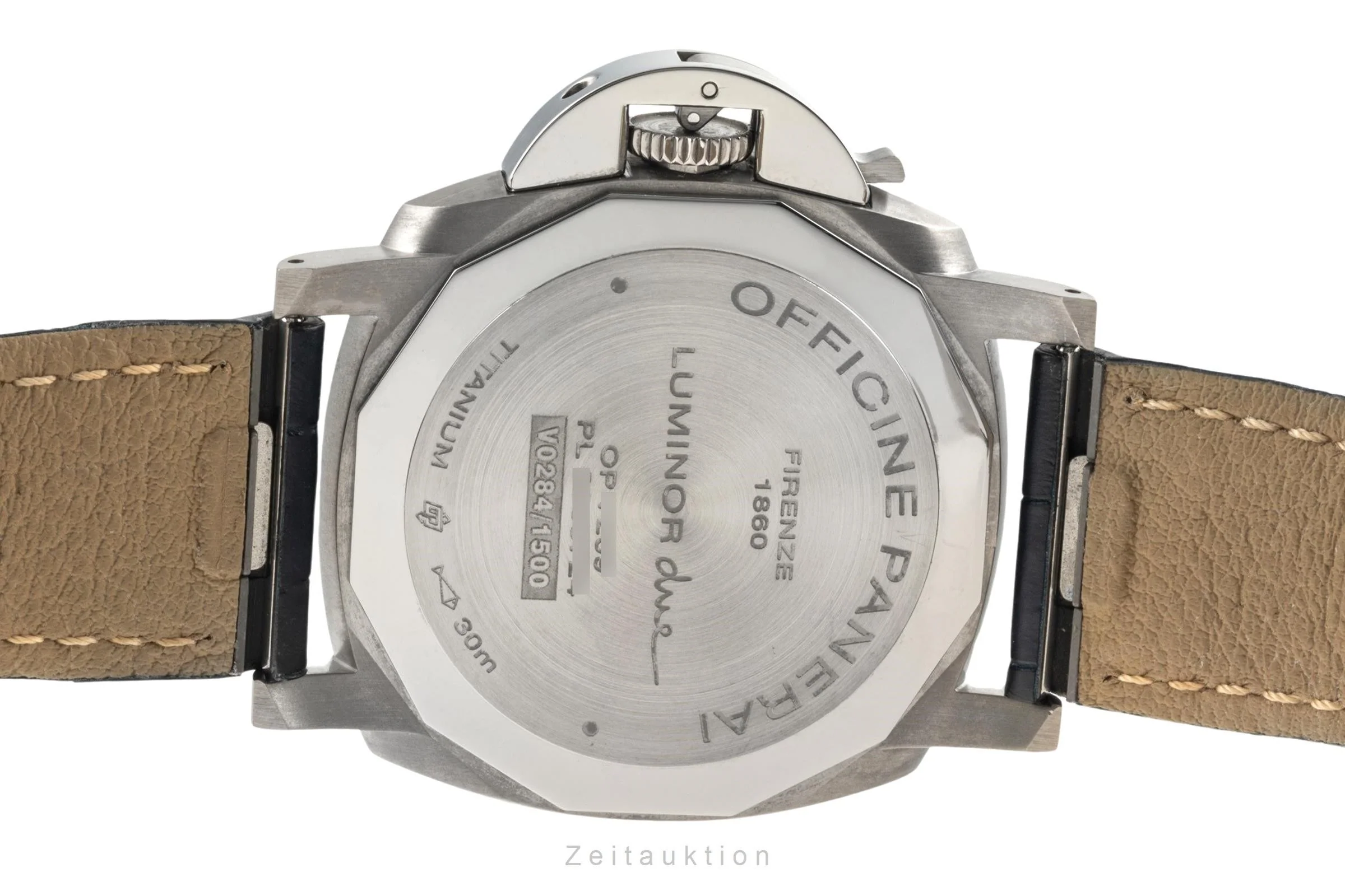 Panerai Luminor  titanium automatic men's watch PAM00927 LP: 7400EUR  [2401641] - Image 11