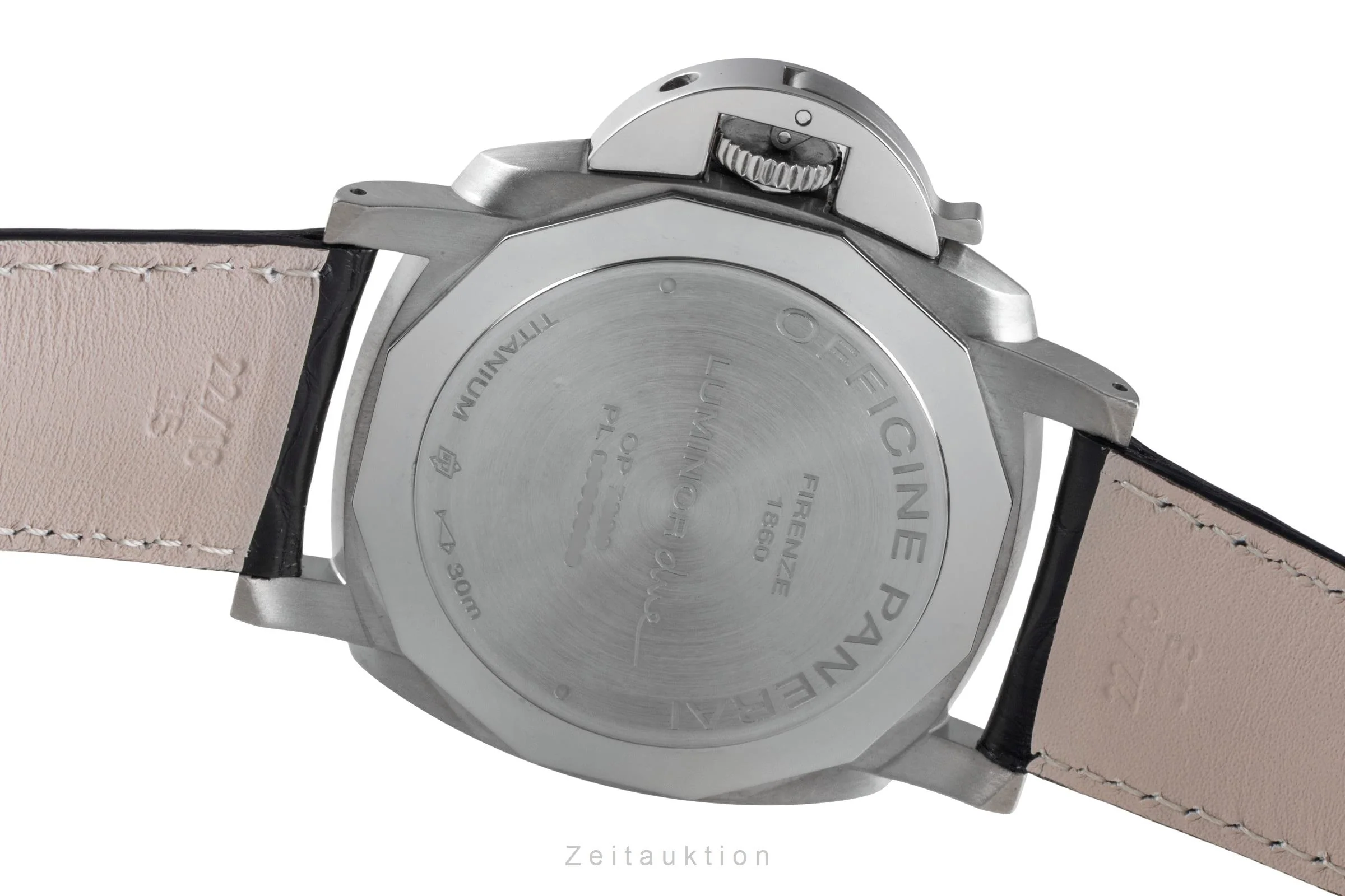 Panerai Luminor  titanium automatic men's watch PAM00927 LP: 7400EUR  [2506608] - Image 12