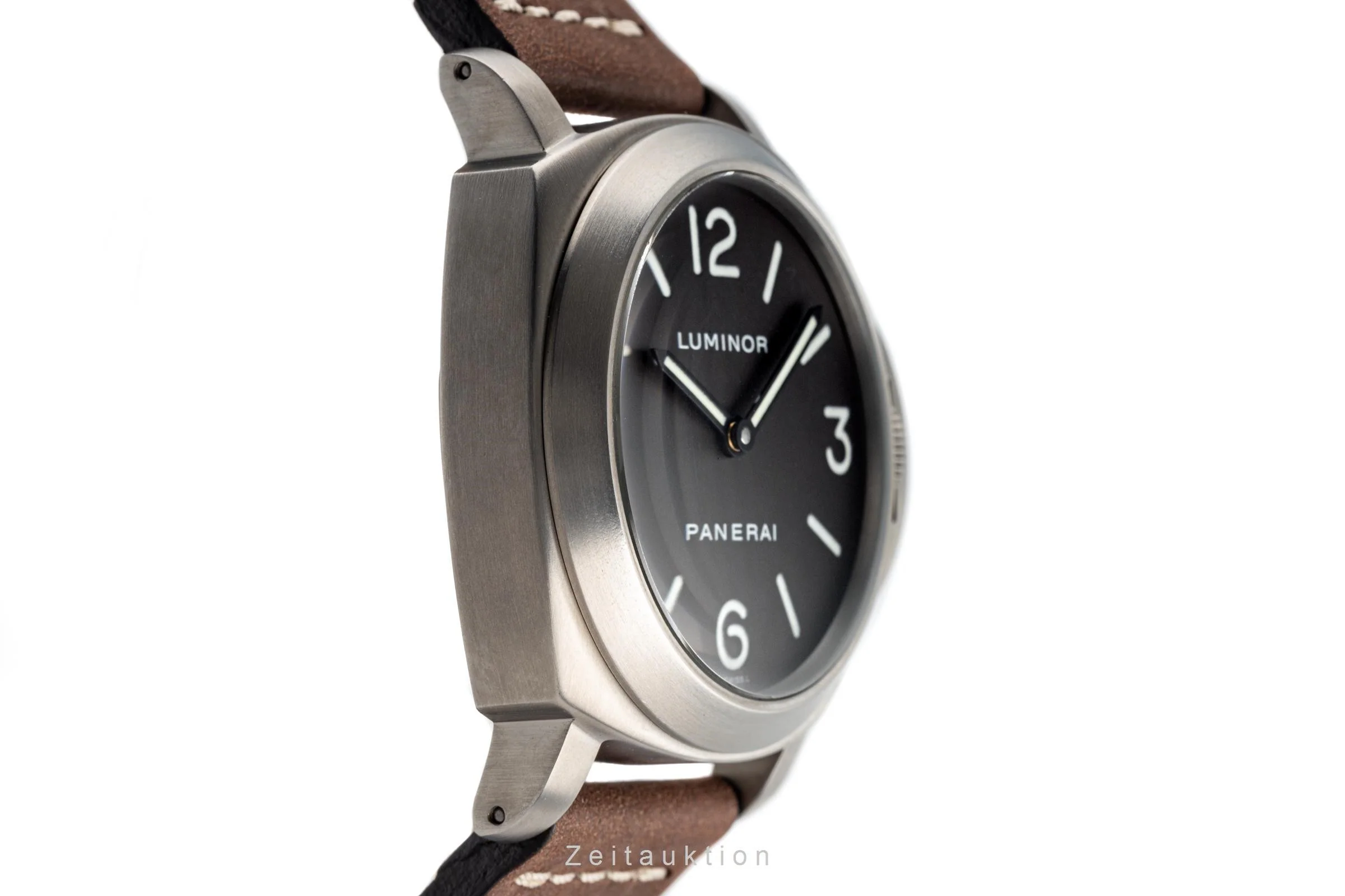 Panerai Luminor  titanium manual winding men's watch PAM00116  [2203217] - Image 7