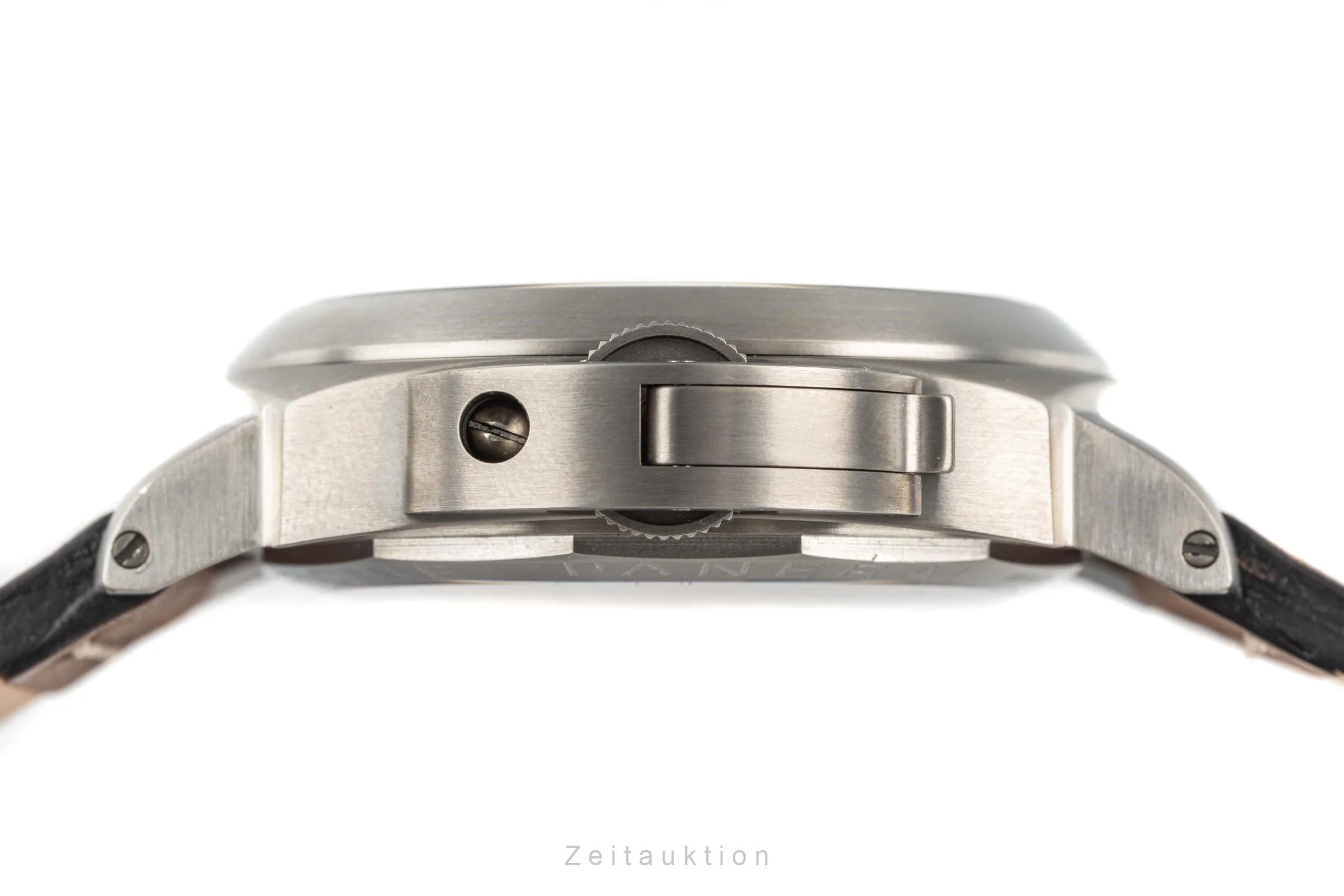 Panerai Luminor  titanium manual winding men's watch PAM00116  [2203217] - Image 9