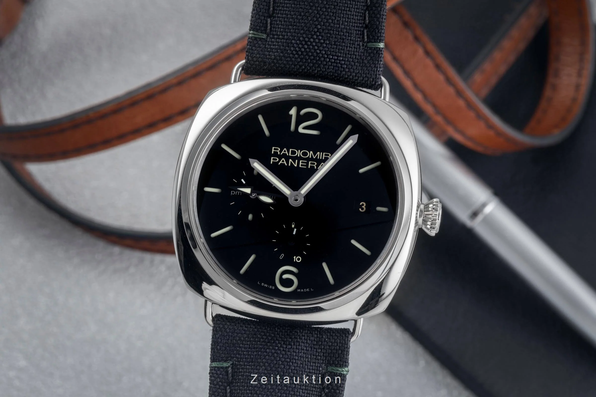 Panerai Radiomir steel automatic men's watch PAM00323  [2501063] - Image 2