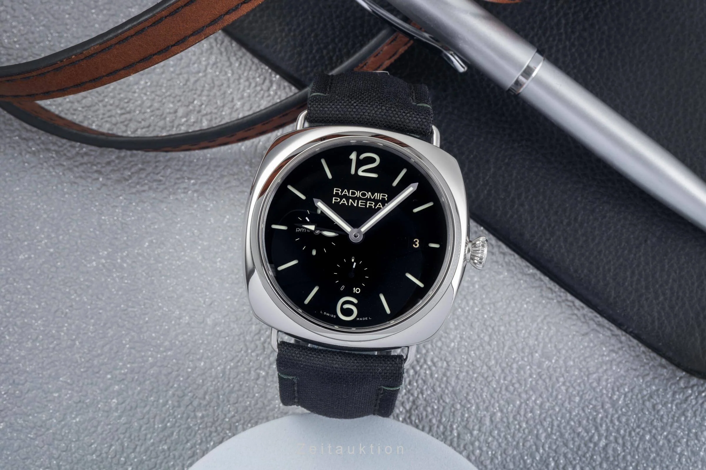Panerai Radiomir steel automatic men's watch PAM00323  [2501063] - Image 4