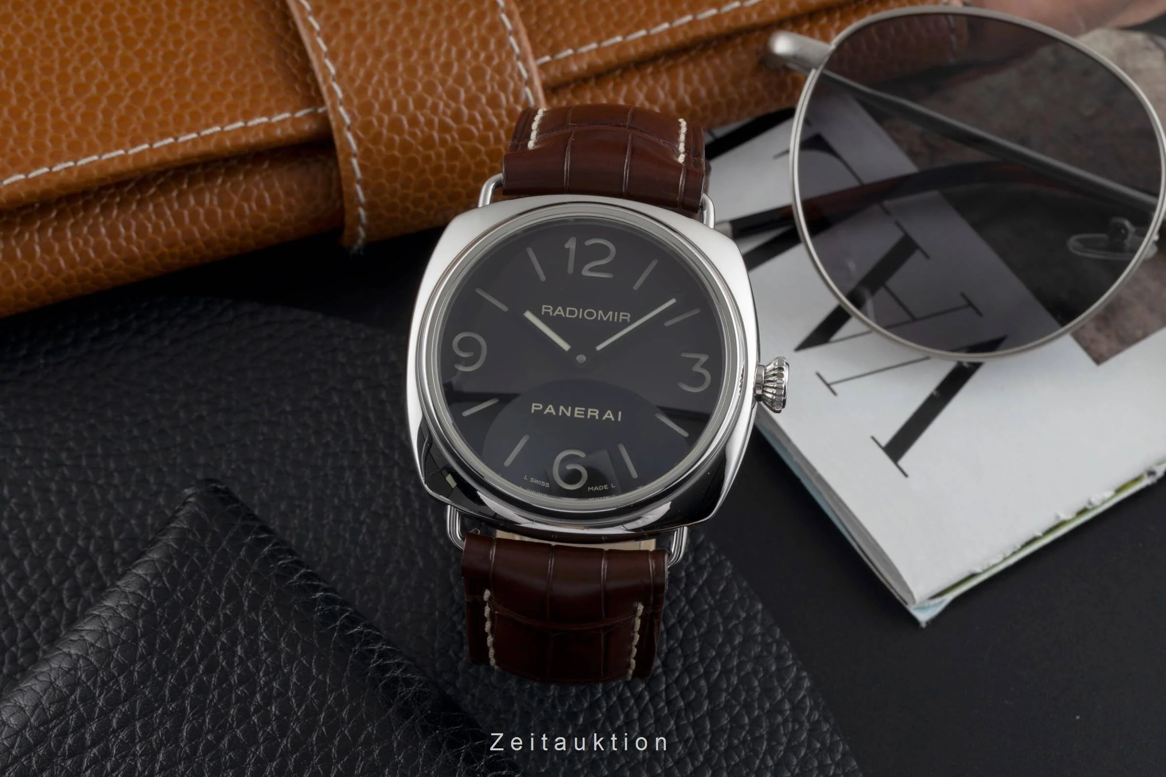 Panerai Radiomir steel manual winding men's watch PAM00210	  [2502407] - Image 4