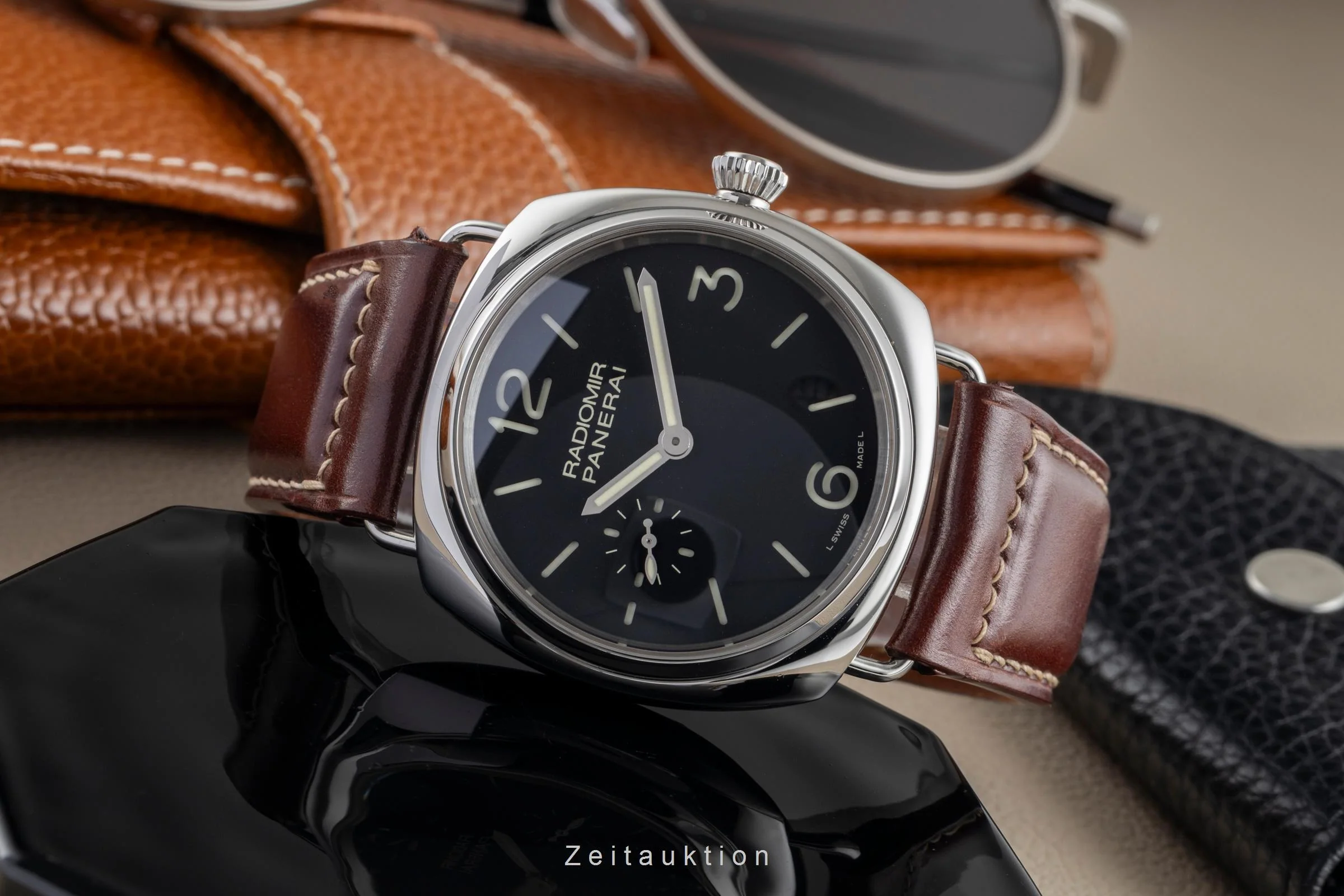 Panerai Radiomir steel manual winding men's watch PAM00337  [2503972] - Image 3