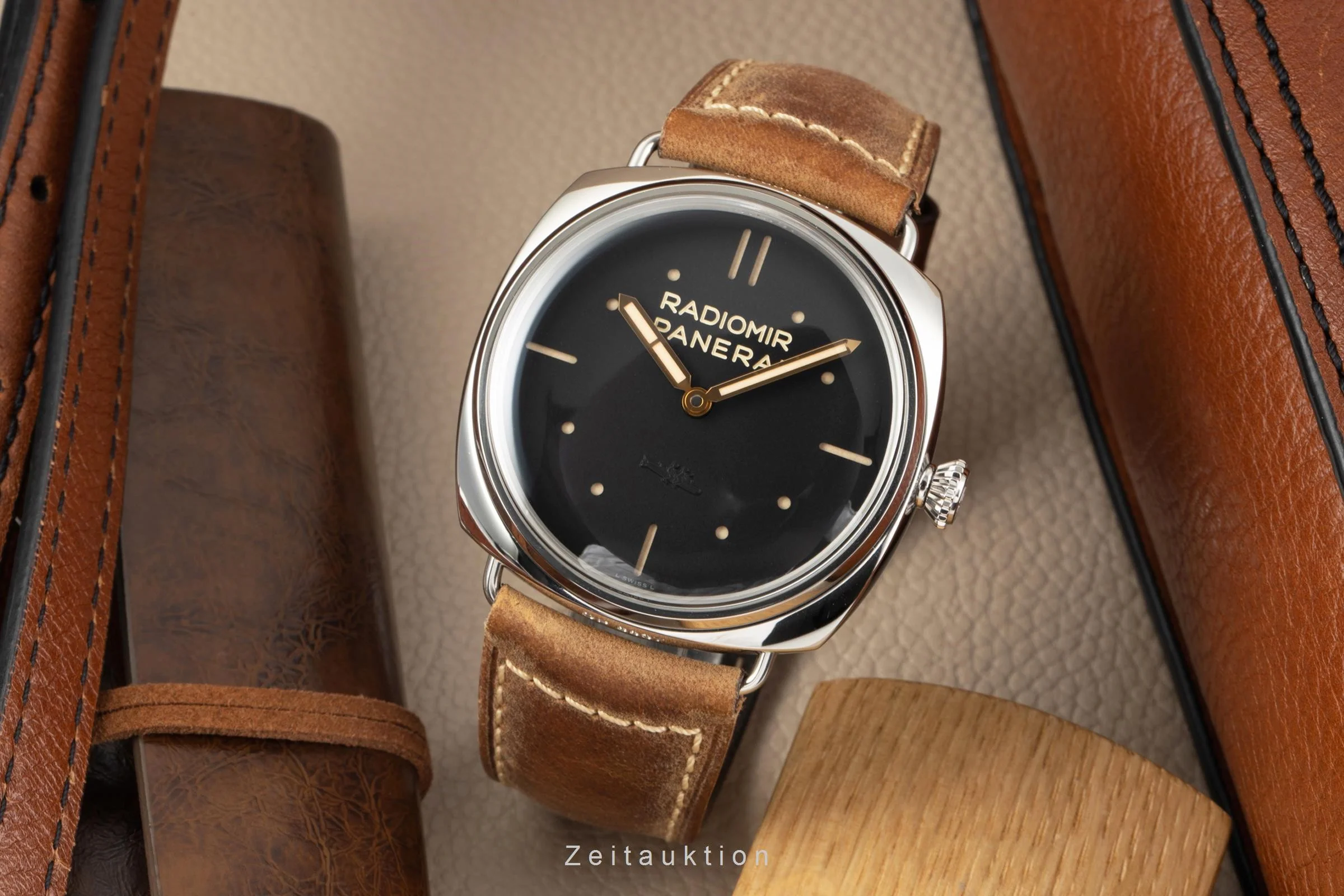 Panerai Radiomir steel manual winding men's watch PAM00425 LP: 9200EUR  [2303250] - Image 3
