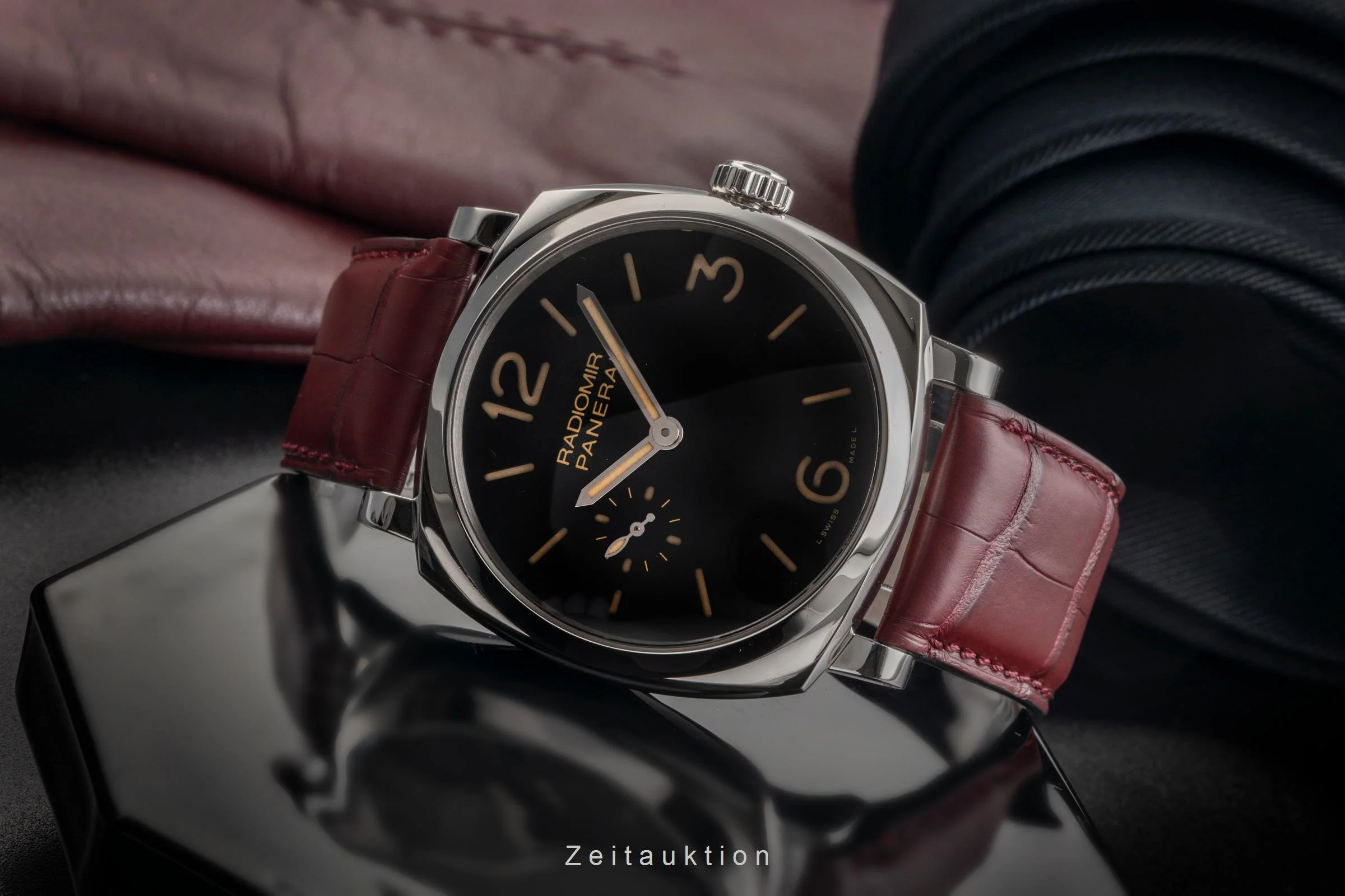 Panerai Radiomir steel manual winding men's watch PAM00512  [2503014] - Image 3