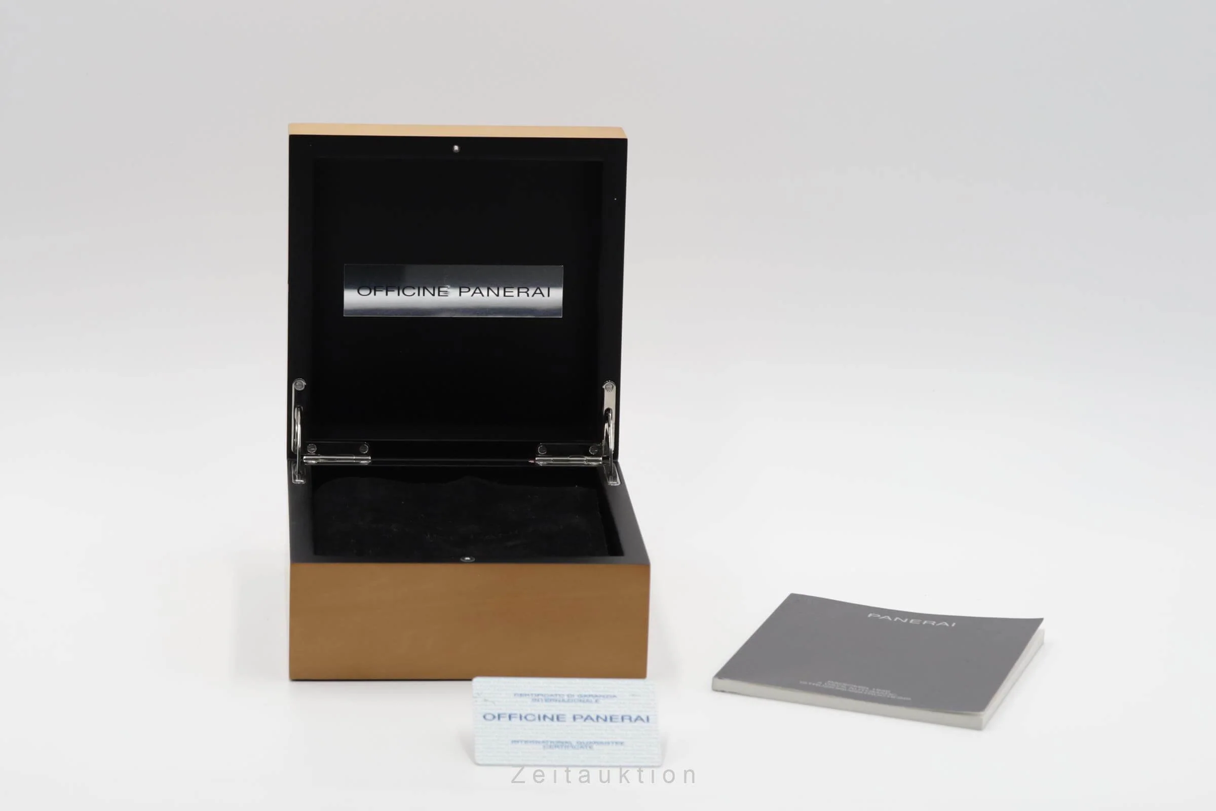 Panerai Radiomir steel manual winding men's watch PAM00514 LP: 7200EUR  [2502447] - Image 9