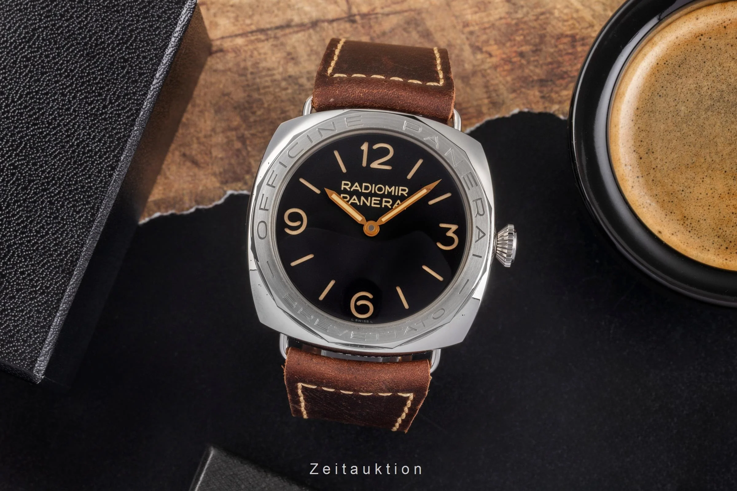 Panerai Radiomir steel manual winding men's watch PAM00685  [2504546] - Image 4