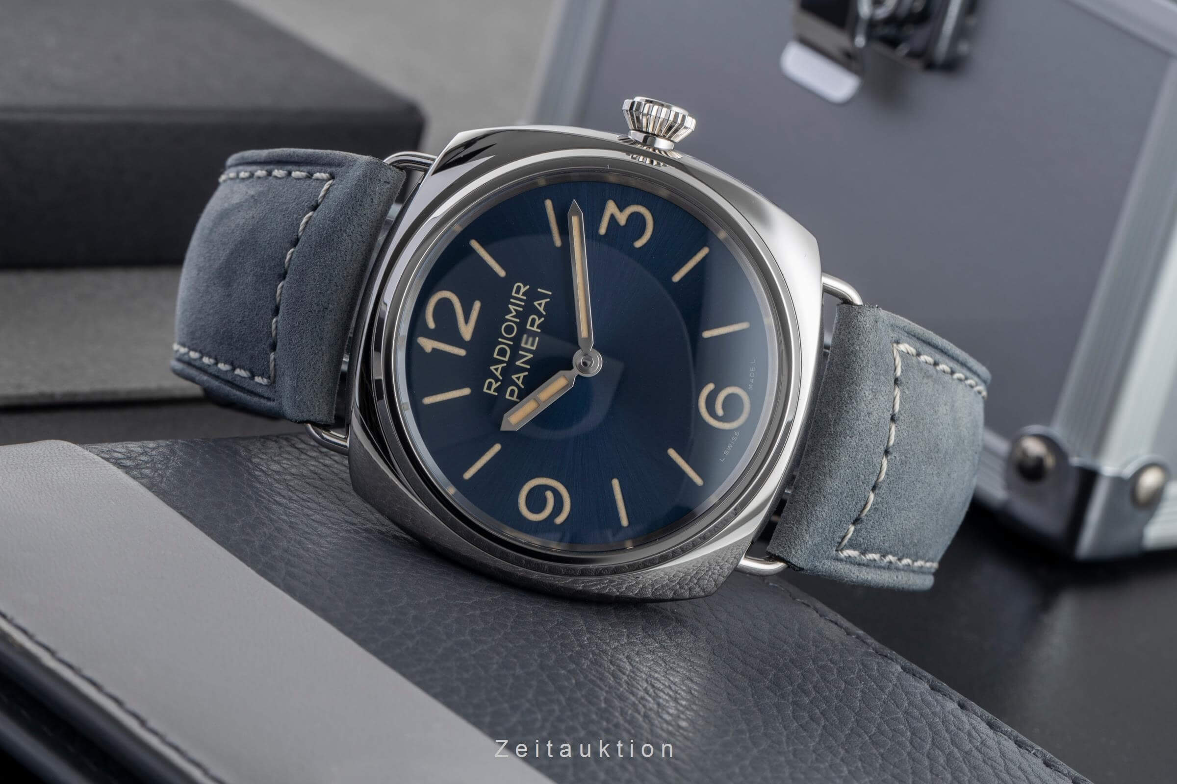 Panerai Radiomir steel manual winding men's watch PAM01383 LP: 5000EUR  [2502476] - Image 3