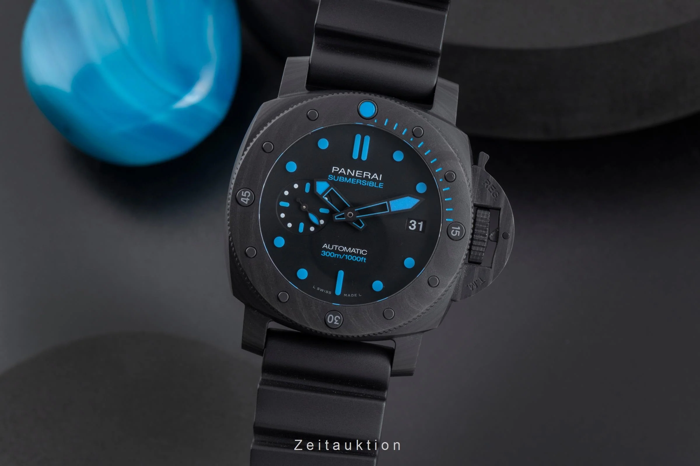 Panerai Submersible carbon automatic men's watch PAM00960 LP: 17900EUR  [2506795] - Image 2