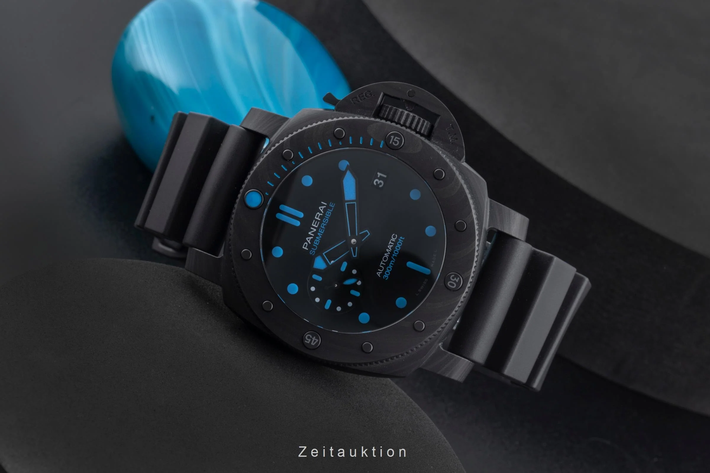 Panerai Submersible carbon automatic men's watch PAM00960 LP: 17900EUR  [2506795] - Image 3