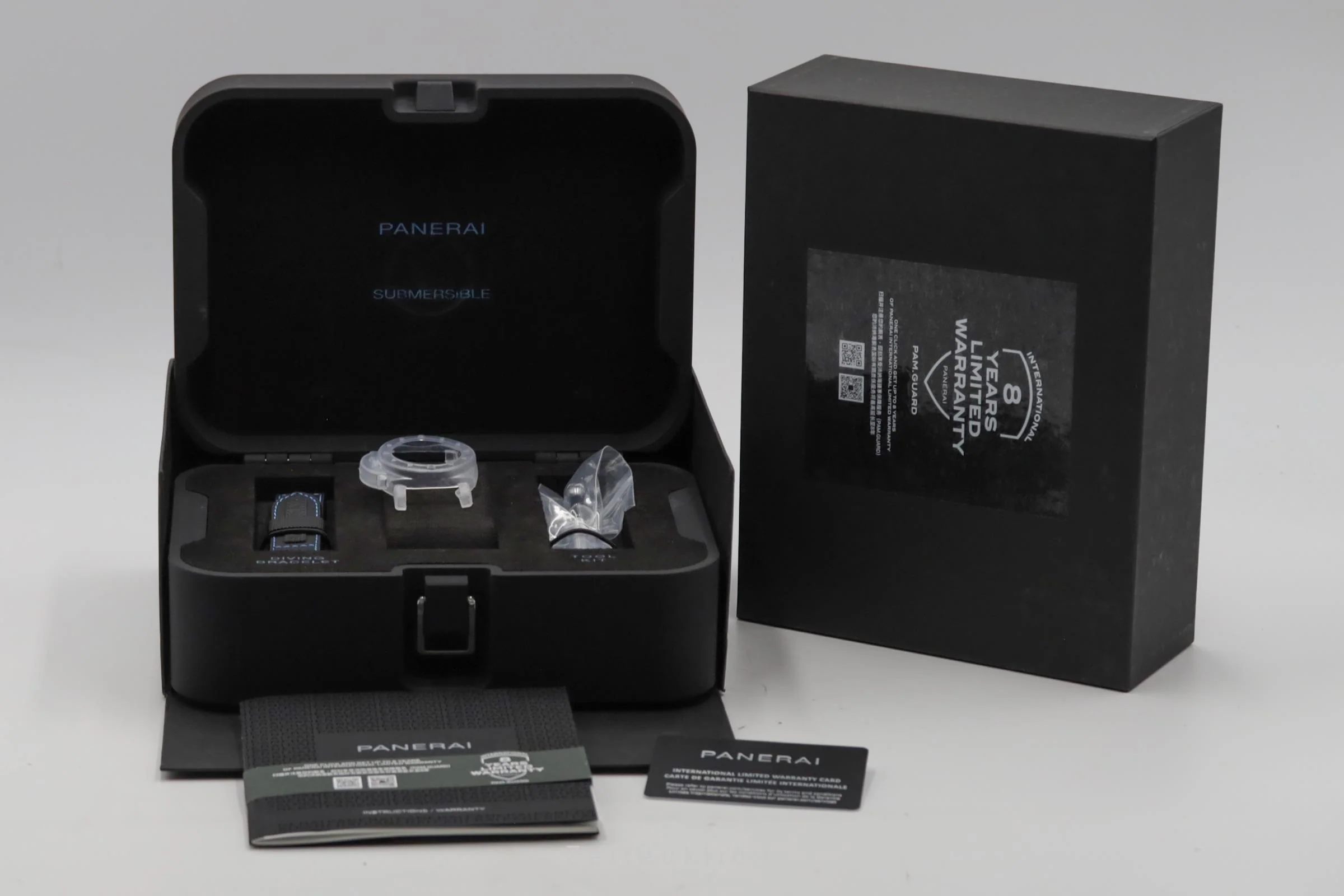 Panerai Submersible carbon automatic men's watch PAM00960 LP: 17900EUR  [2506795] - Image 9