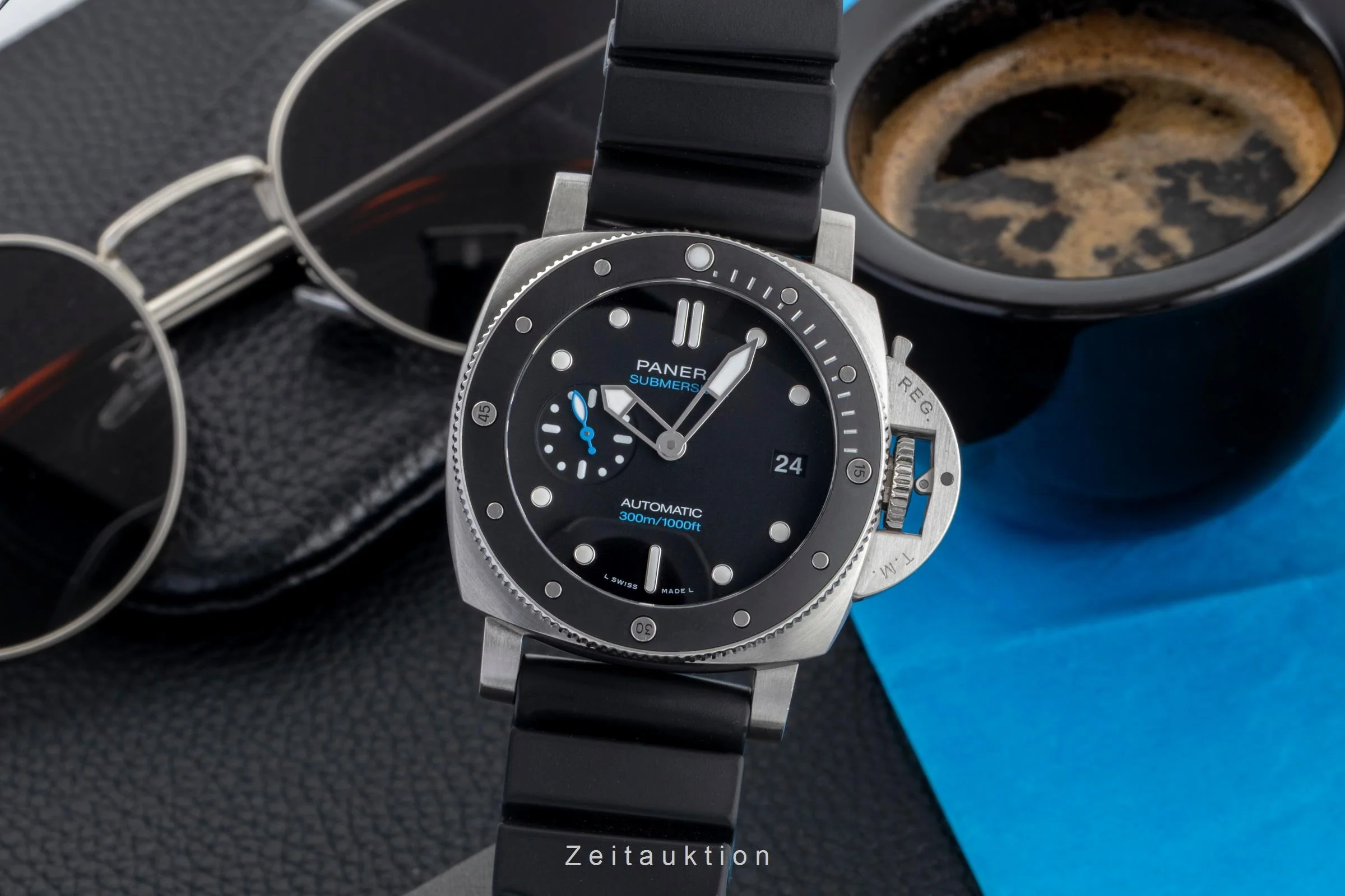 Panerai Submersible steel automatic men's watch PAM00683 LP: 9700EUR  [2600405] - Image 2
