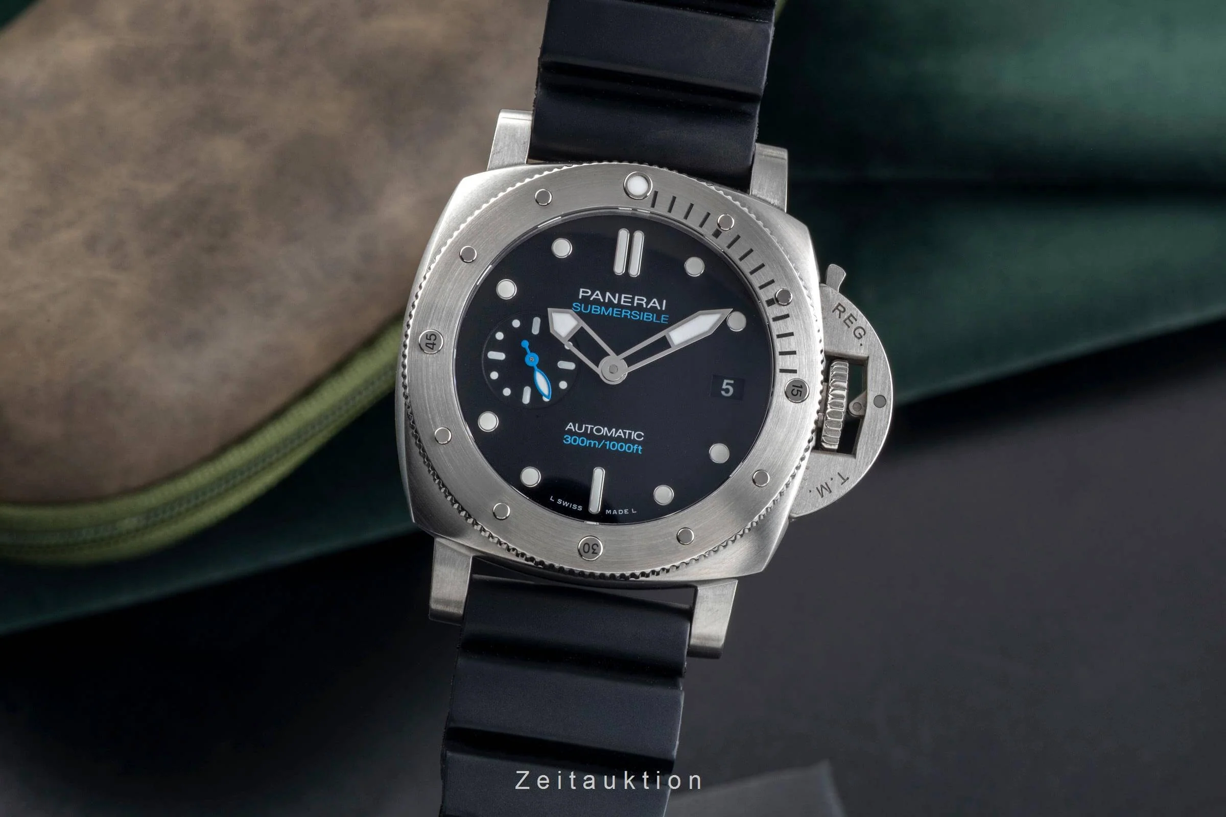 Panerai Submersible steel automatic men's watch PAM00973 LP: 9700EUR Limited  [2501483] - Image 2