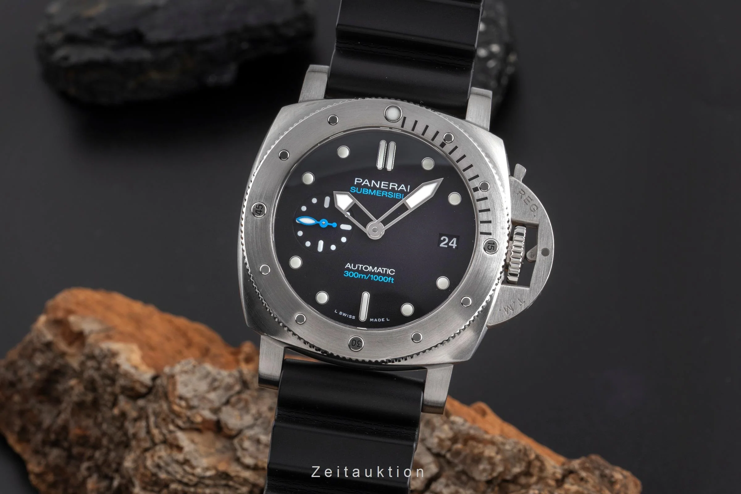 Panerai Submersible steel automatic men's watch PAM00973 LP: 9700EUR  [2502596] - Image 2