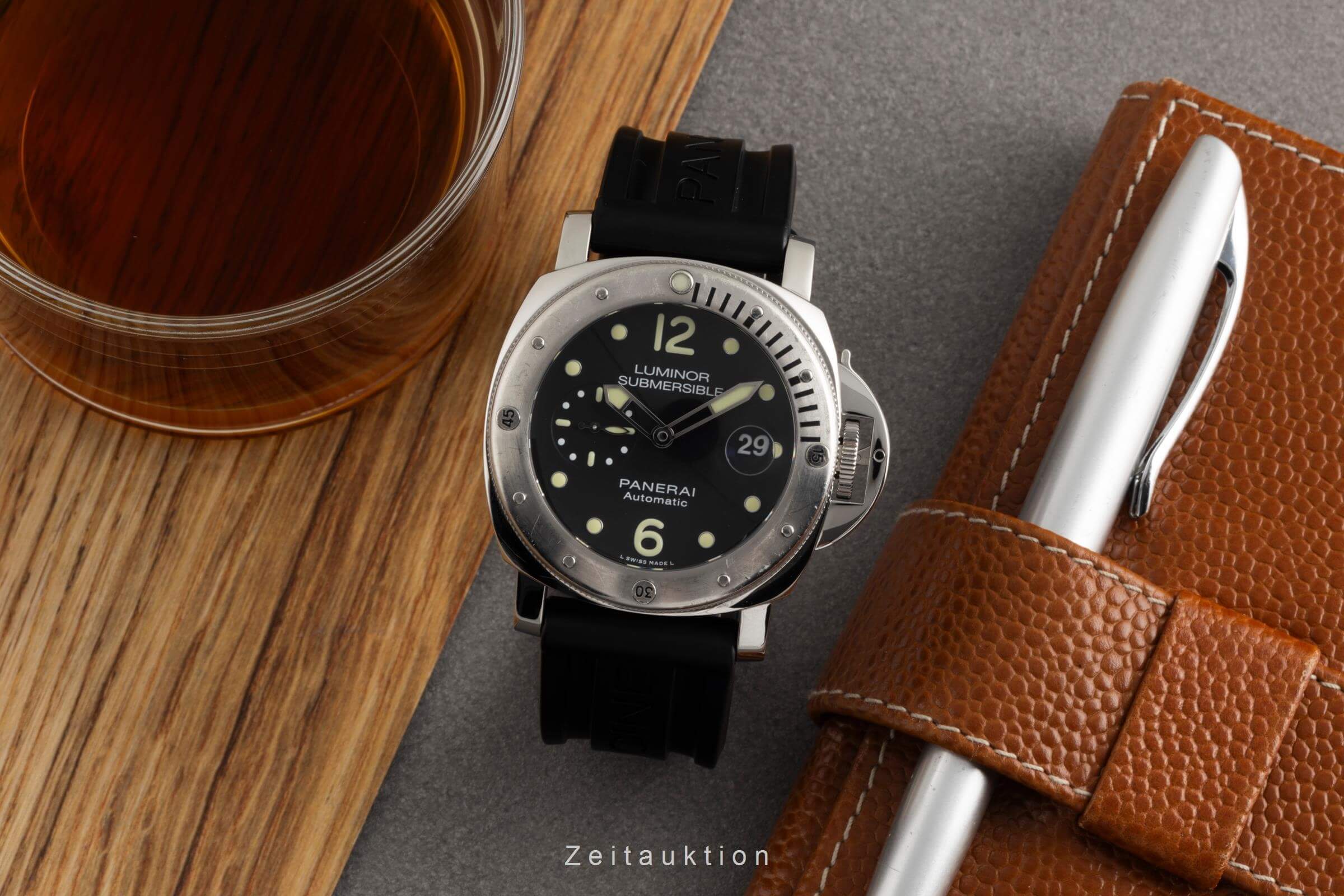 Panerai Submersible steel automatic men's watch PAM01024  [2501681] - Image 4