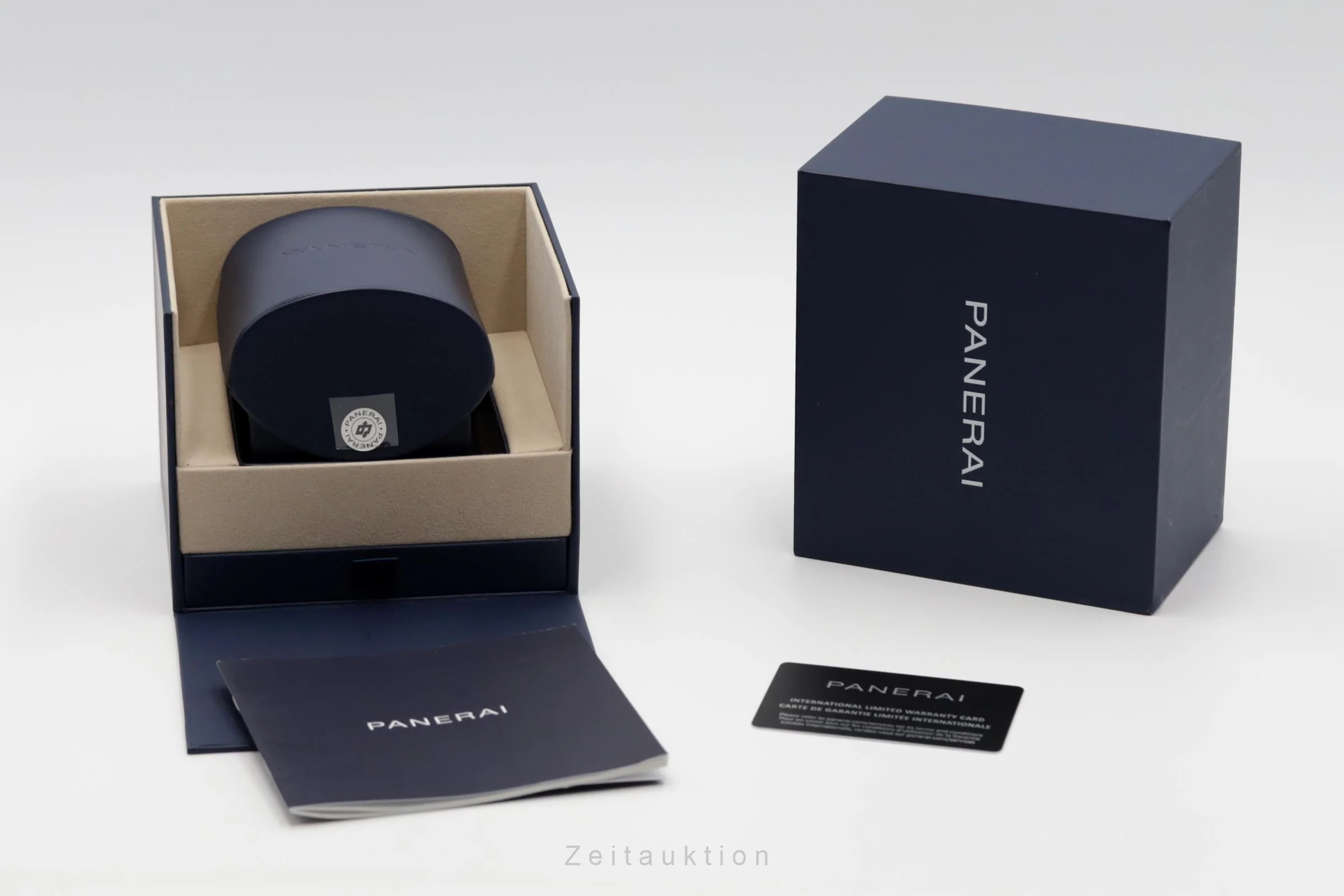 Panerai Submersible steel automatic men's watch PAM01068 LP: 11900EUR  [2504940] - Image 9