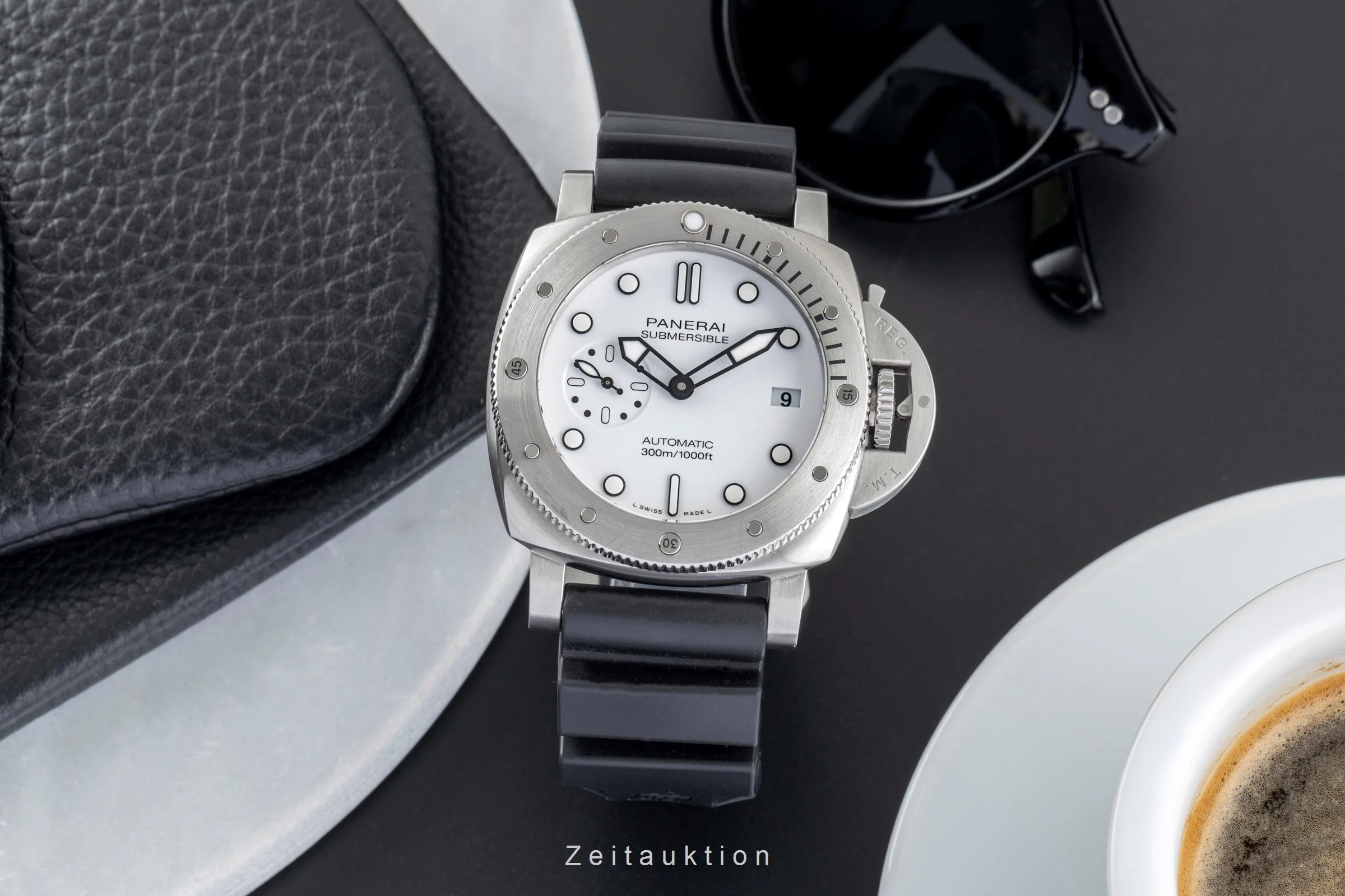 Panerai Submersible steel automatic men's watch PAM01223  [2505058] - Image 4