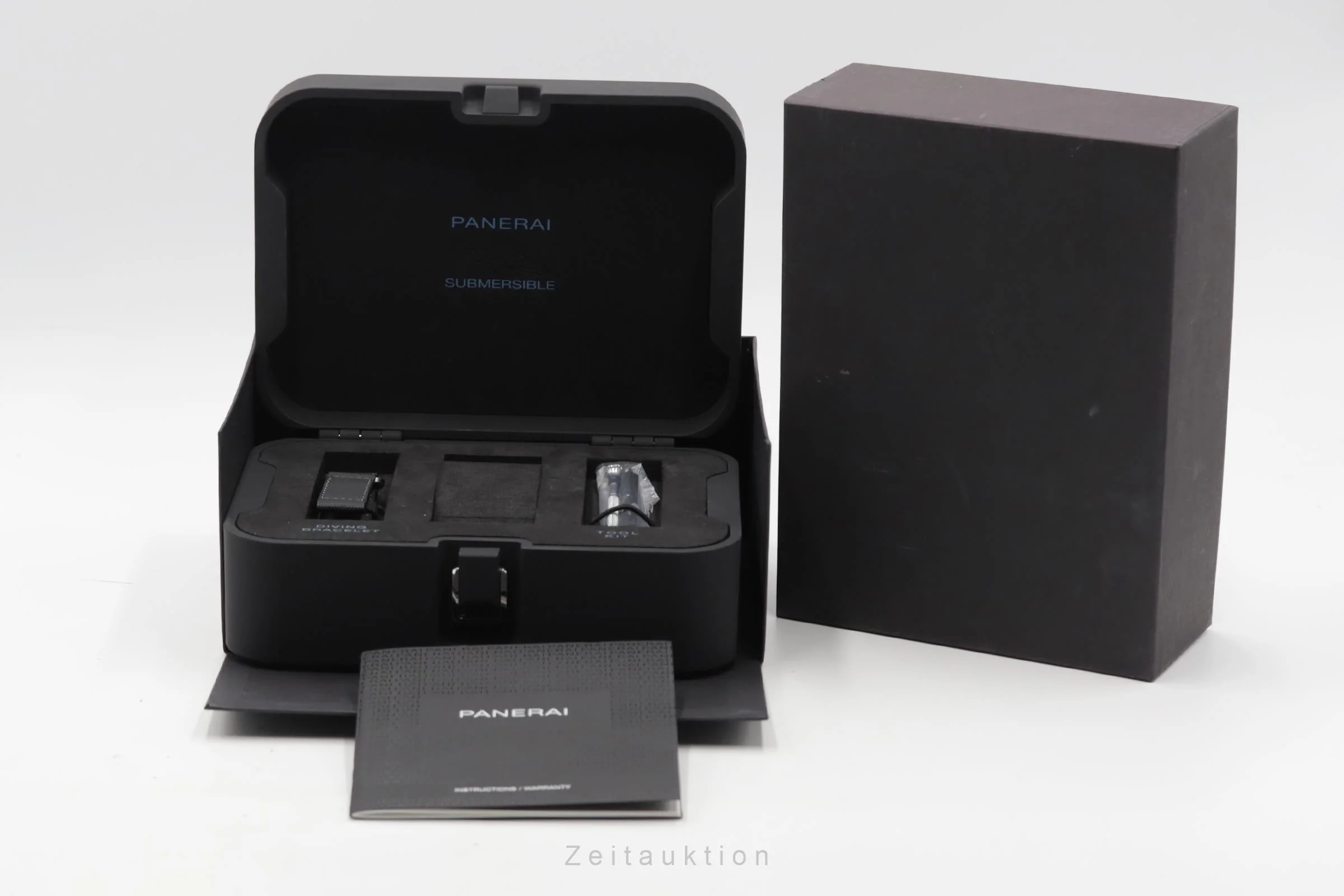 Panerai Submersible steel automatic men's watch PAM01223 LP: 9900EUR  [2600430] - Image 9