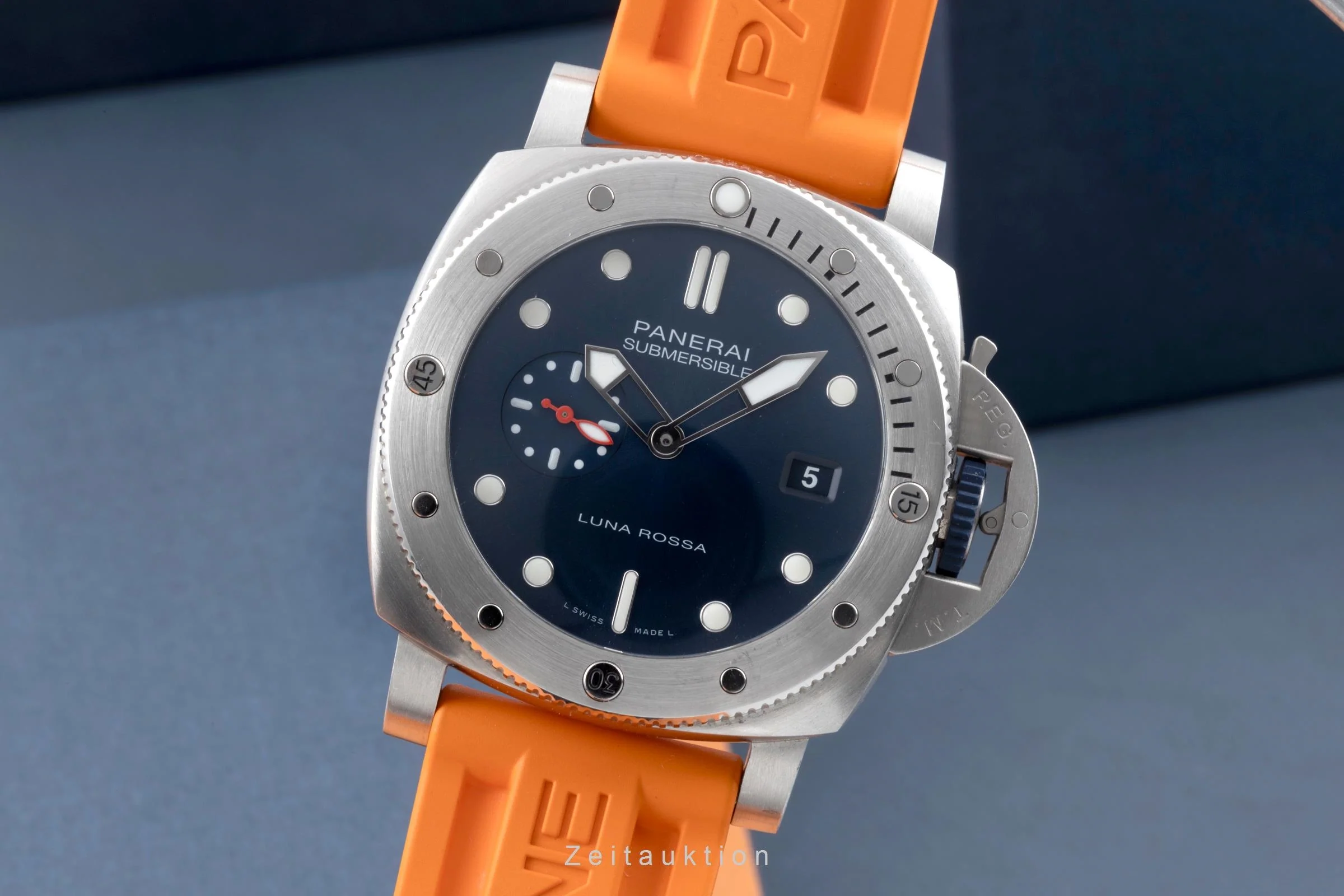 Panerai Submersible steel automatic men's watch PAM01391 LP: 11200EUR  [2505416] - Image 2