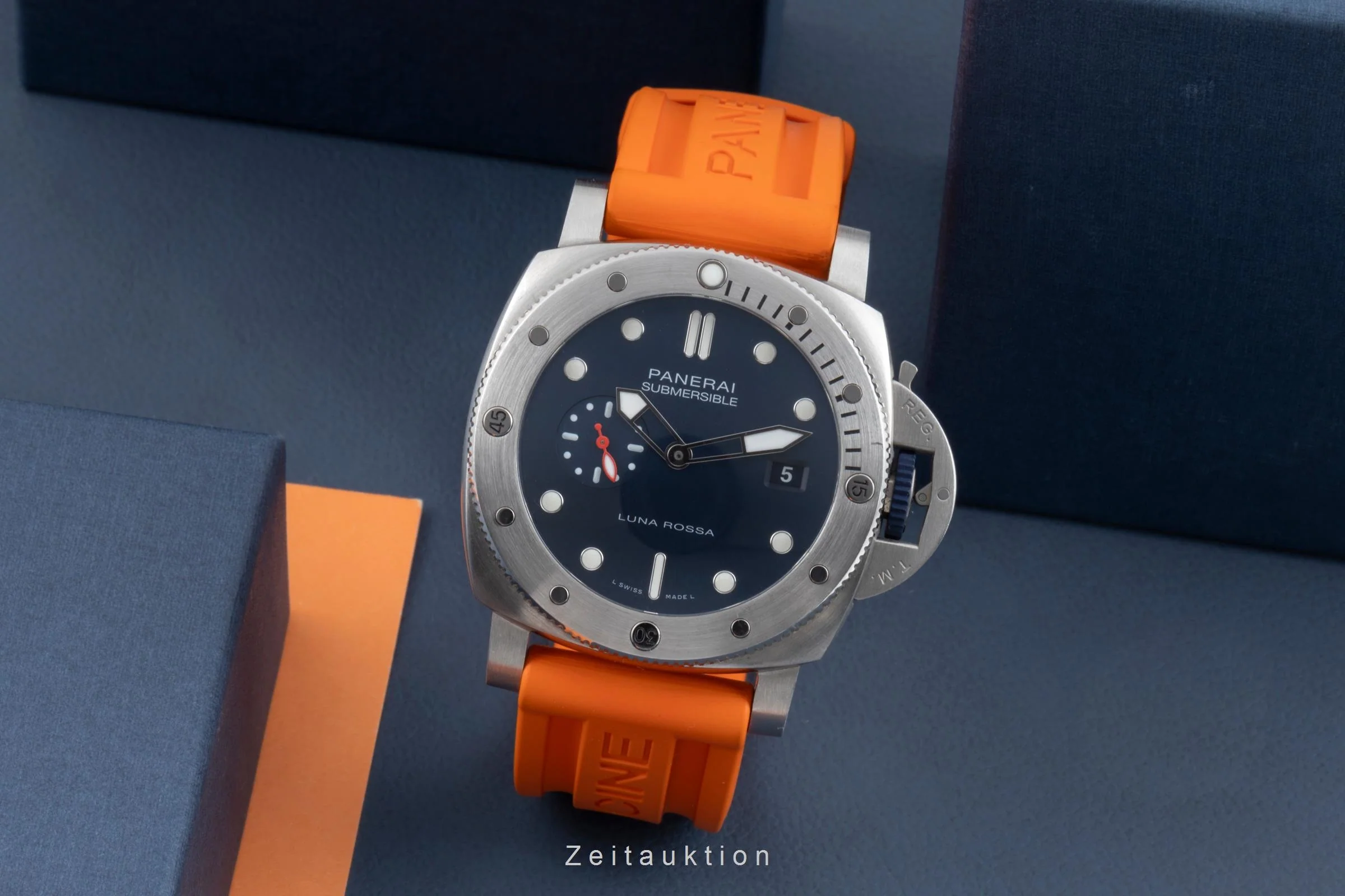 Panerai Submersible steel automatic men's watch PAM01391 LP: 11200EUR  [2505416] - Image 4