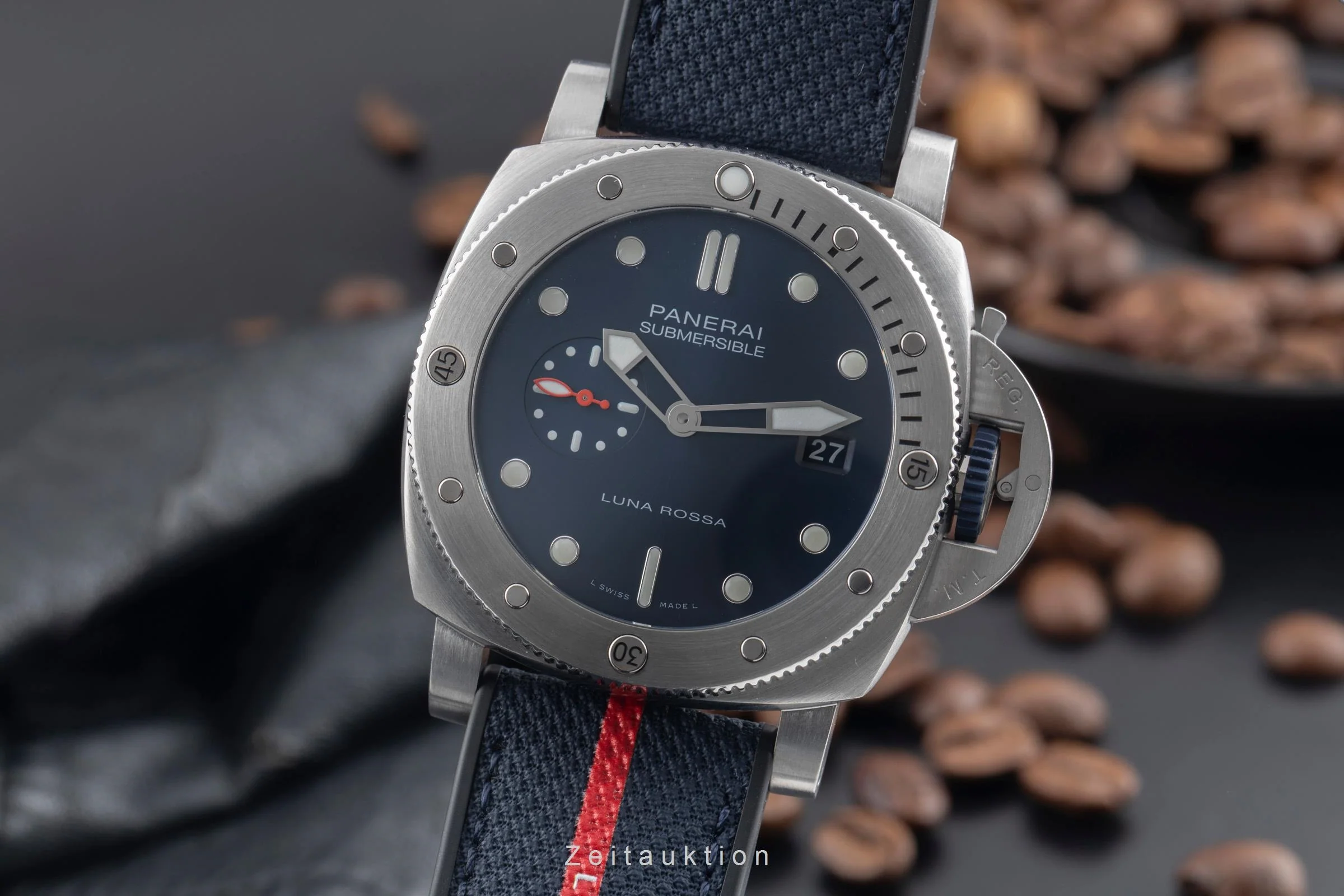 Panerai Submersible steel automatic men's watch PAM01391 LP: 12300EUR  [2600561] - Image 2