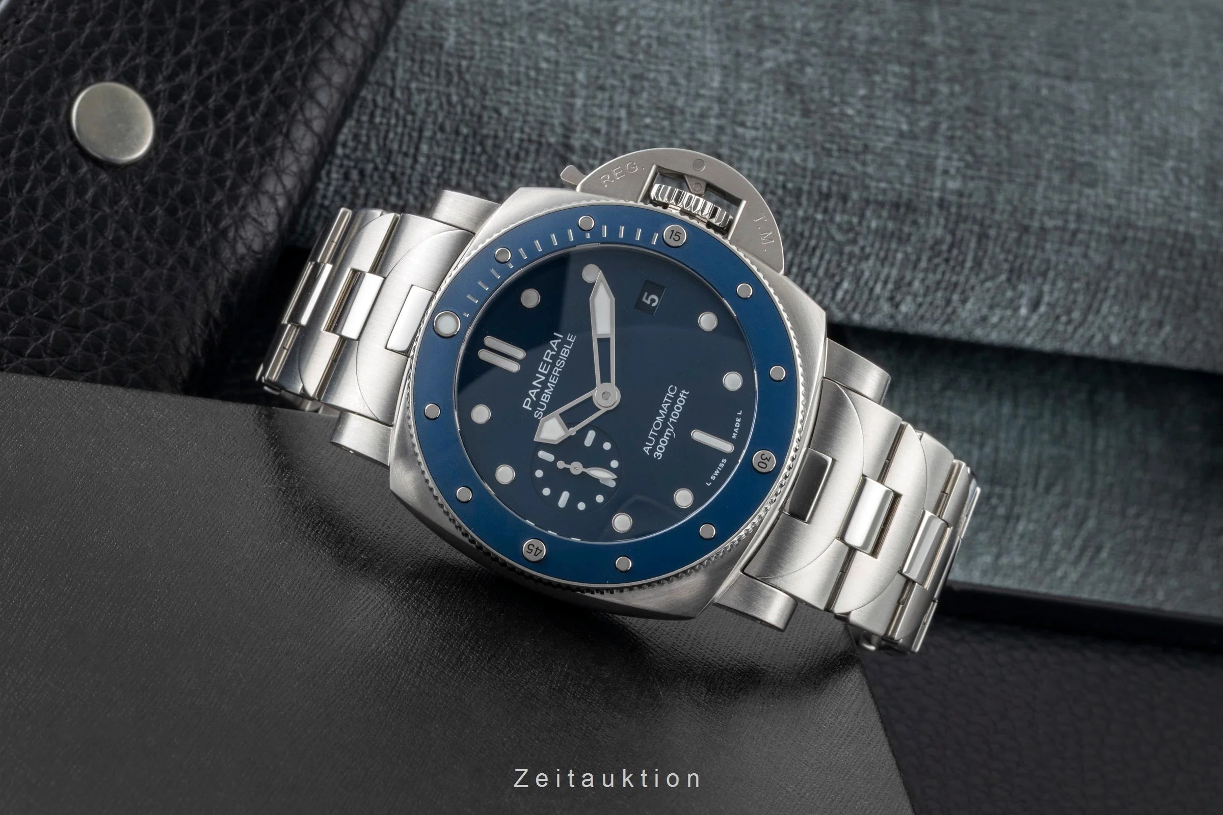 Panerai Submersible steel automatic men's watch PAM02068 LP: 11900EUR  [2507476] - Image 3
