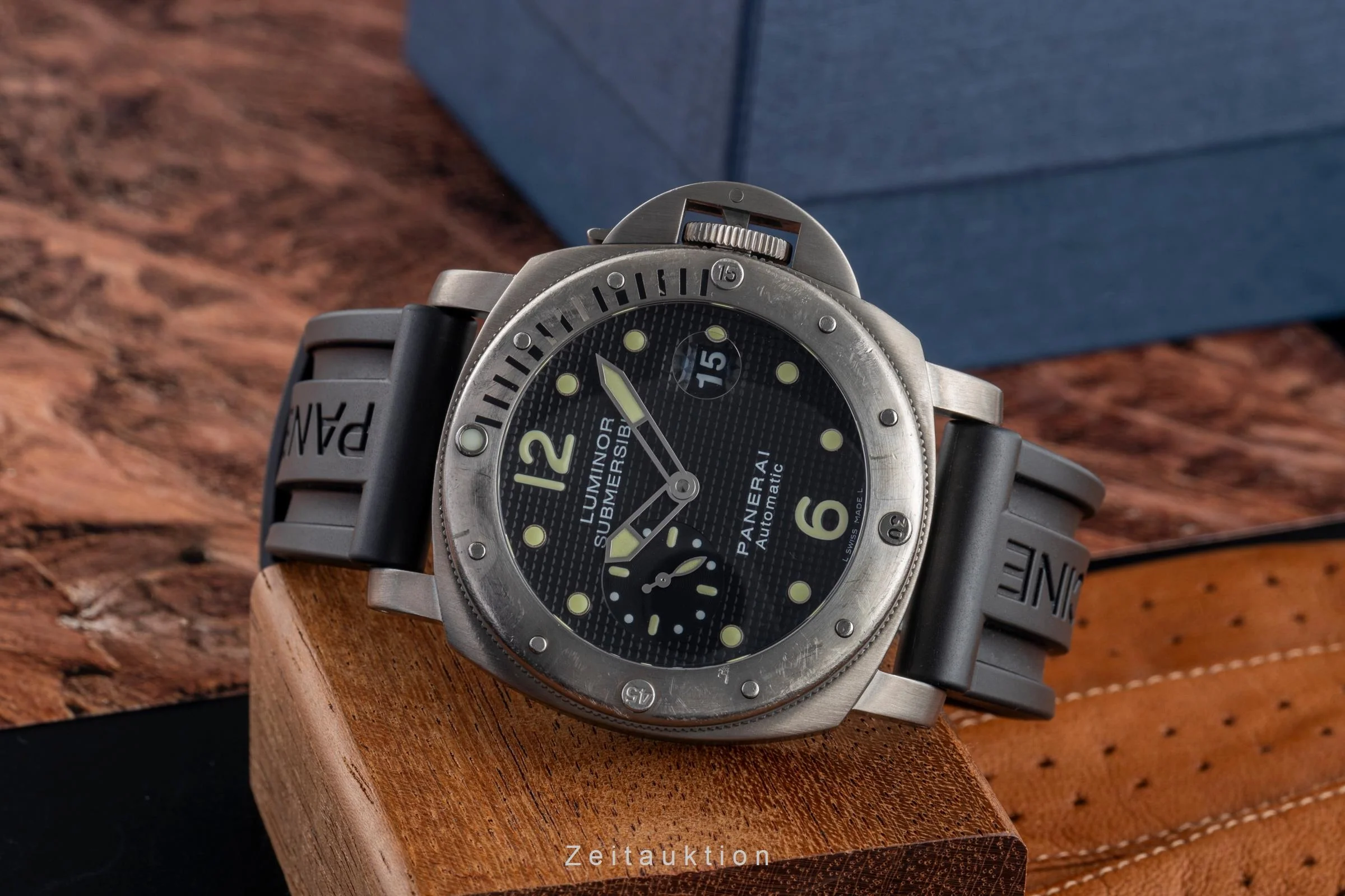 Panerai Submersible titanium automatic men's watch PAM00025 LP: 10900EUR  [2502538] - Image 3