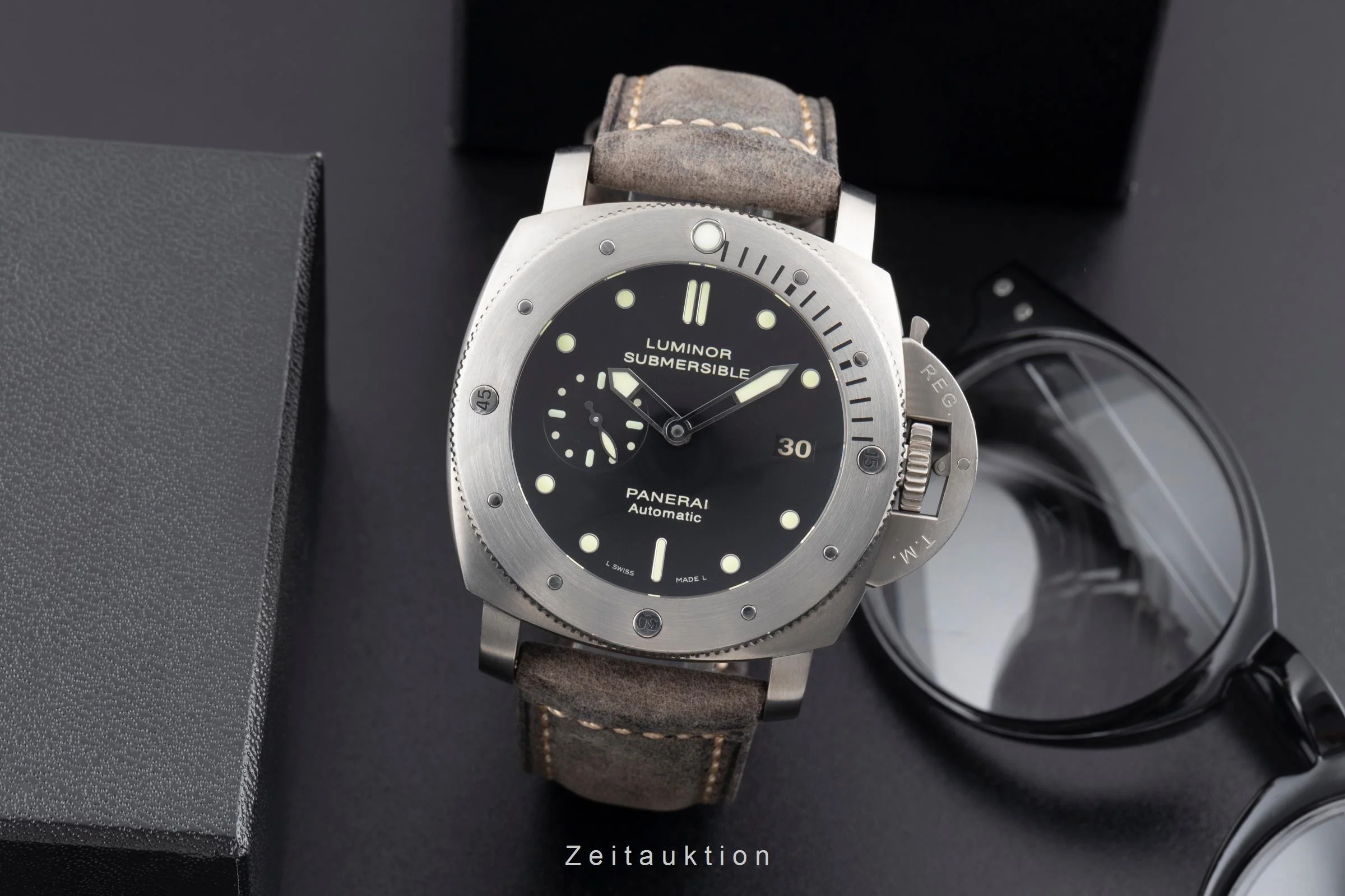 Panerai Submersible titanium automatic men's watch PAM00305 LP: 10900EUR  [2503678] - Image 4