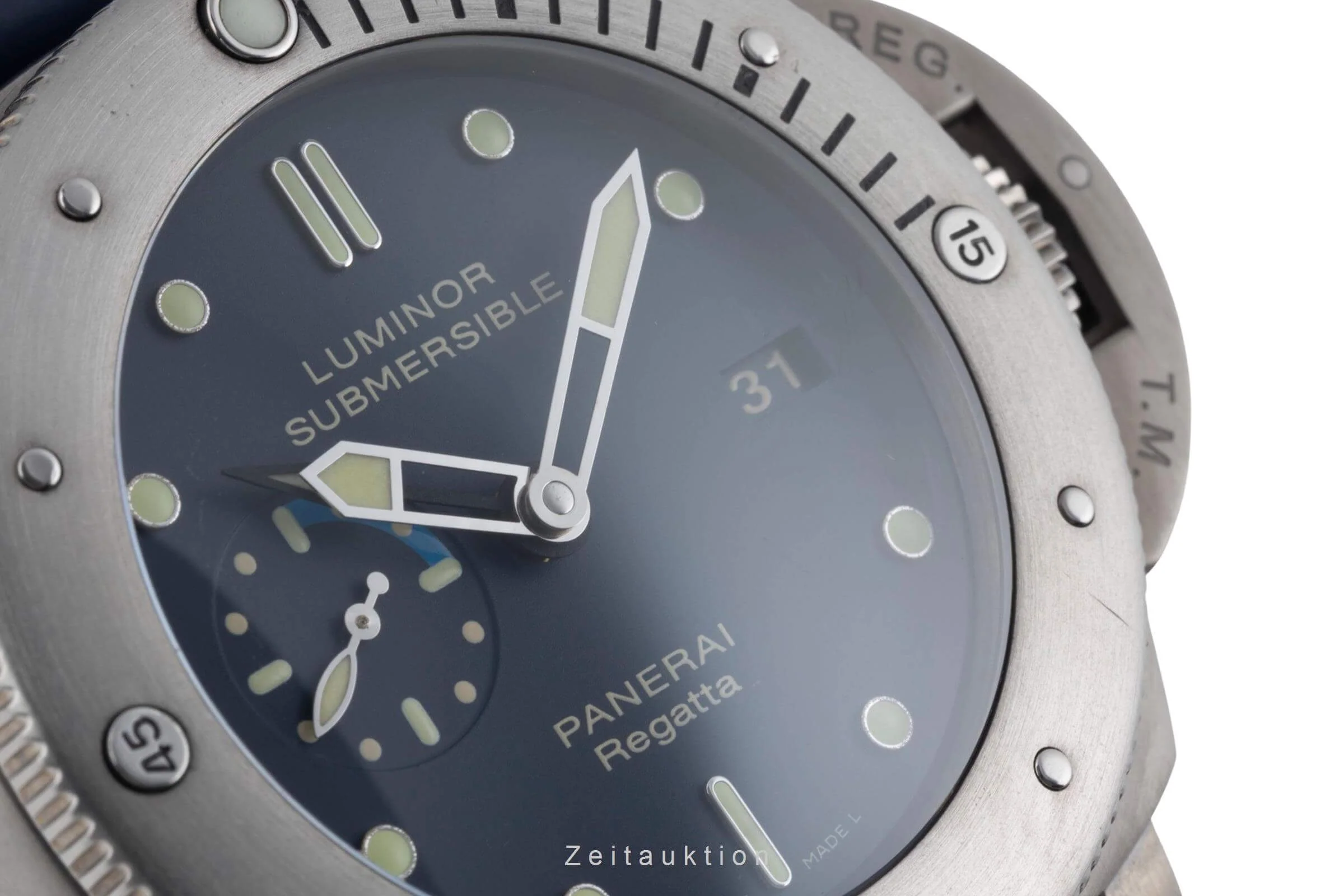 Panerai Submersible titanium automatic men's watch PAM00371  [2404233] - Image 14