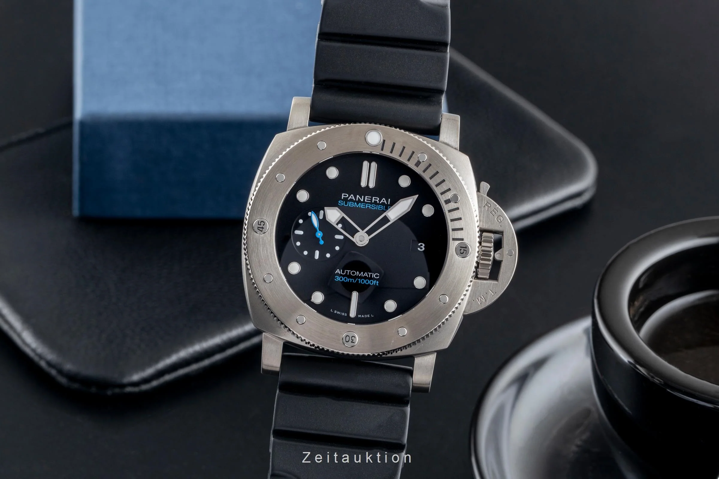 Panerai Submersible titanium automatic men's watch PAM01305 LP: 10900EUR  [2504205] - Image 2