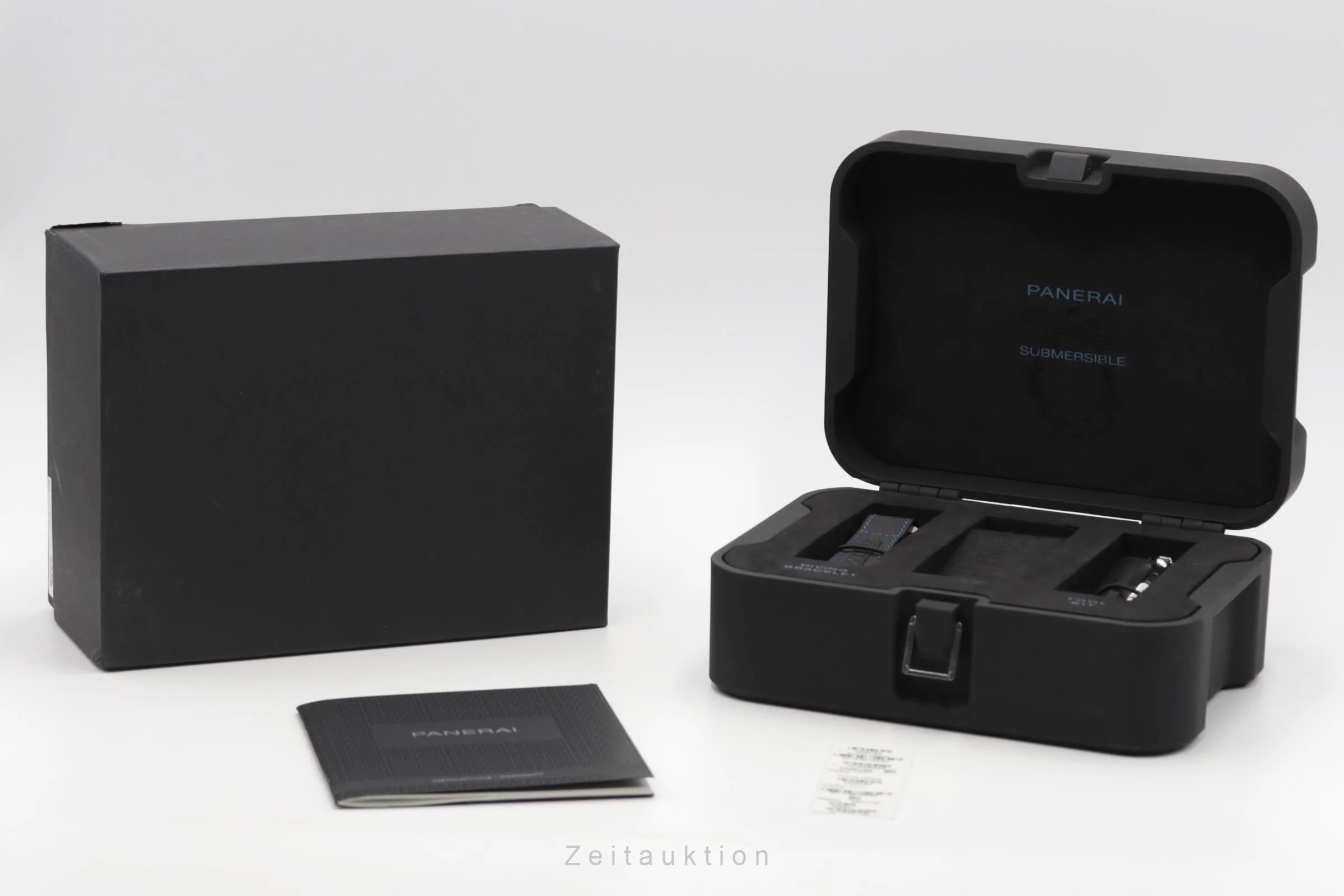 Panerai Submersible titanium automatic men's watch PAM01305 LP: 10900EUR  [2505805] - Image 9