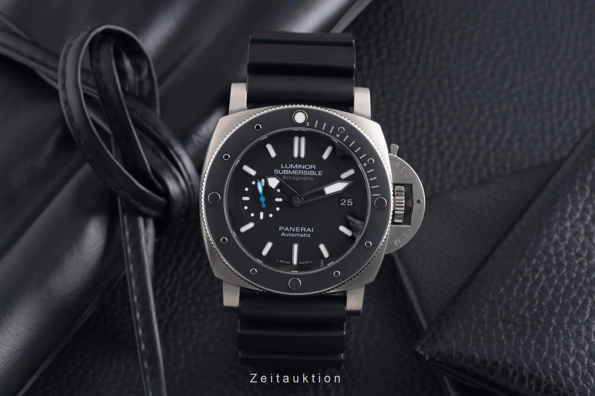 Panerai Submersible titanium automatic men's watch PAM01389 LP: 10900EUR Limited  [2502017] - Image 4