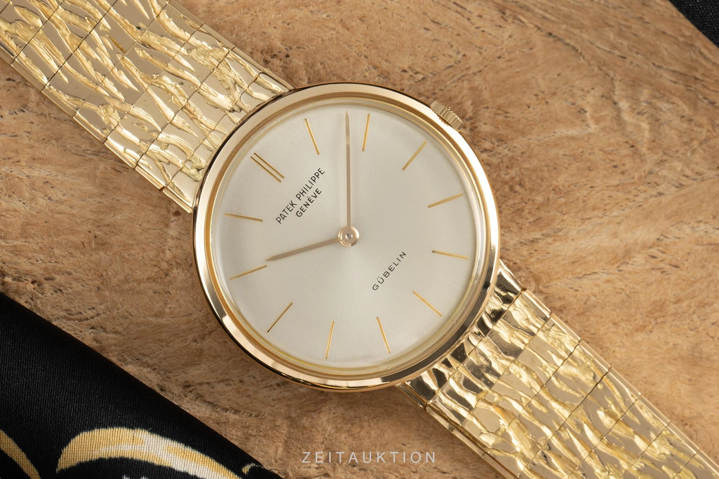 Patek Philippe Calatrava 18 ct gold manual winding men's watch 3416 Vintage  [2107716] - Image 2