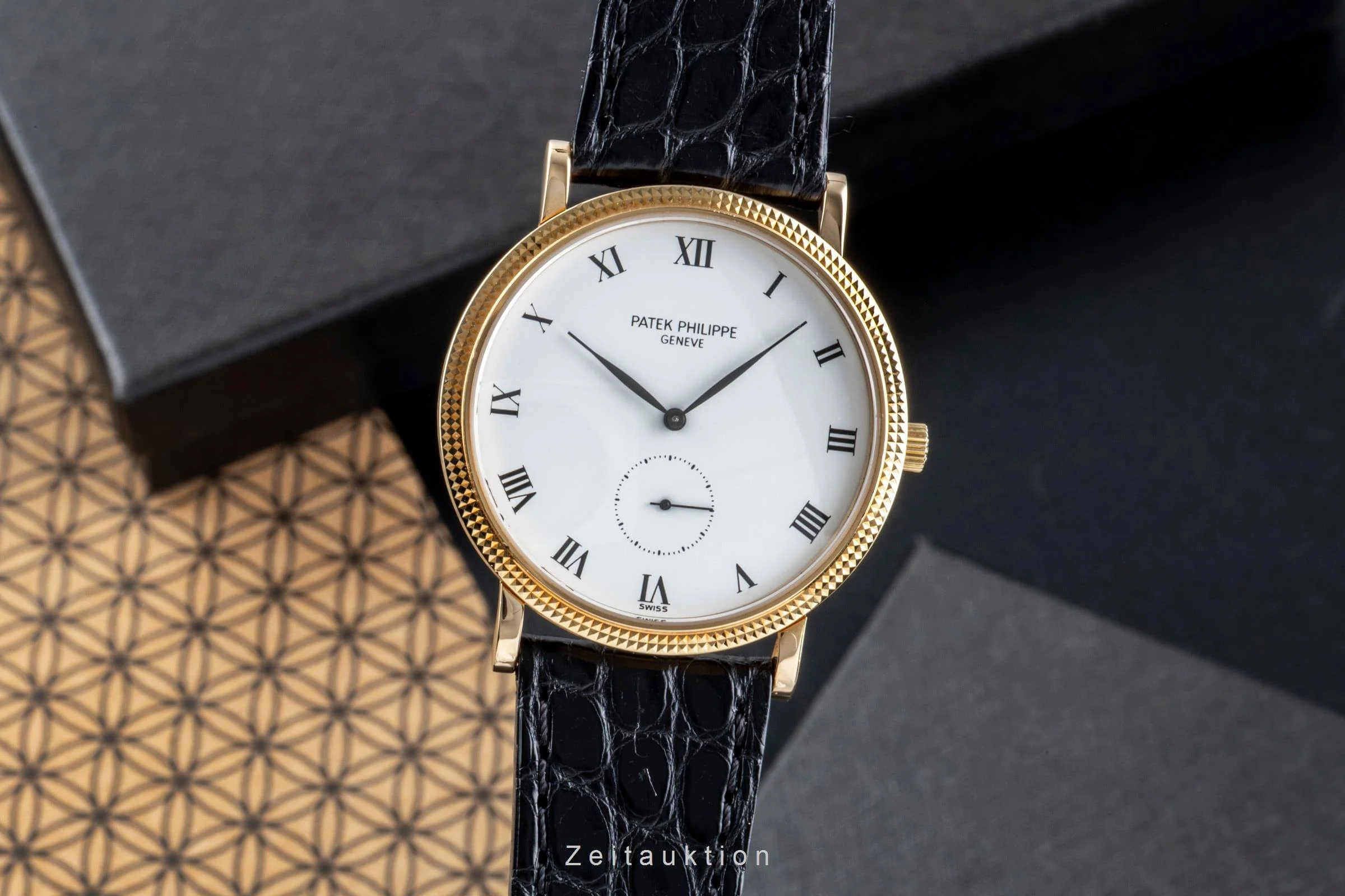Patek Philippe Calatrava 18 ct gold manual winding men's watch 3919 LP: 32560EUR  [2502048] - Image 2
