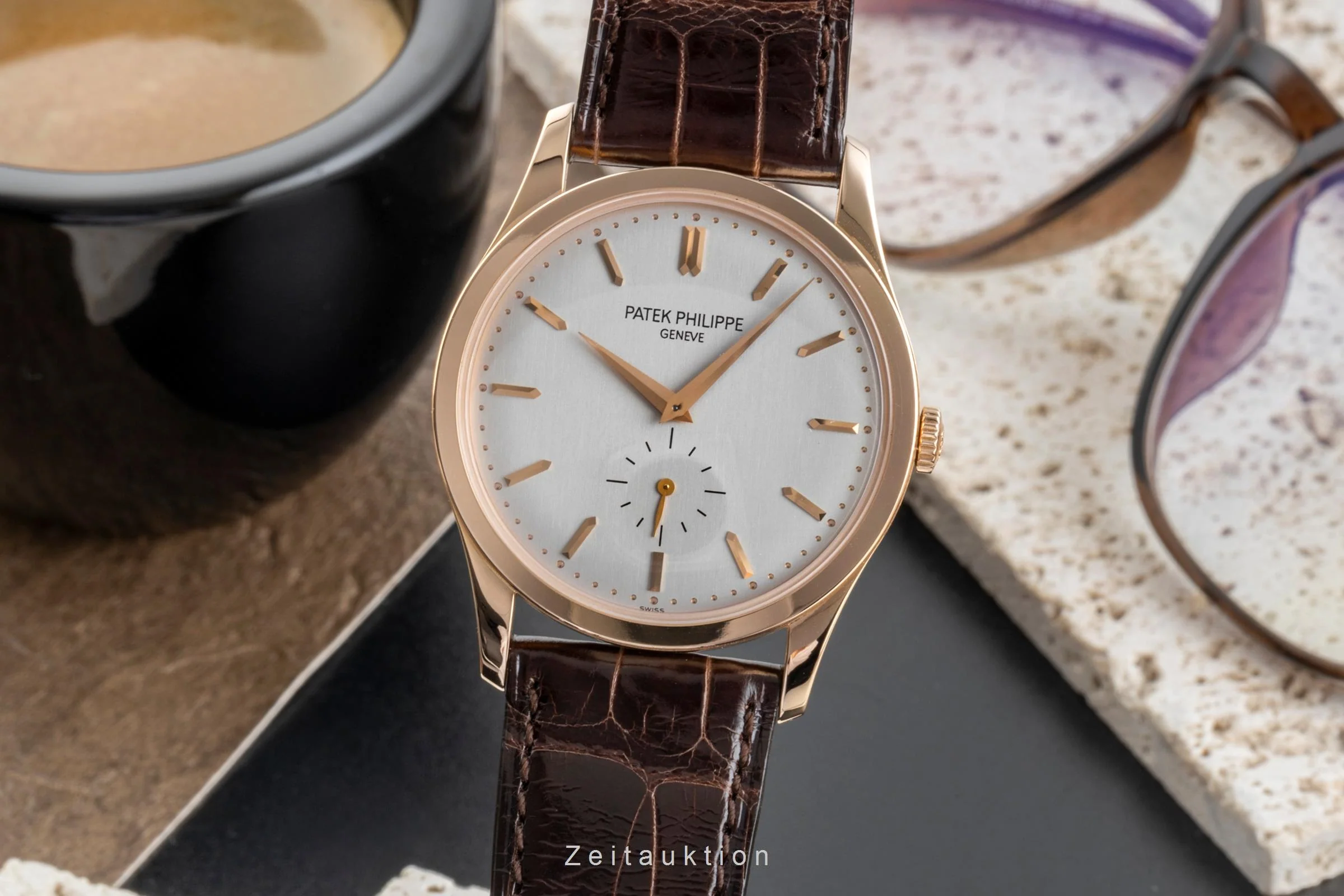 Patek Philippe Calatrava 18 ct red gold manual winding men's watch 5196R-001  [2506655] - Image 2