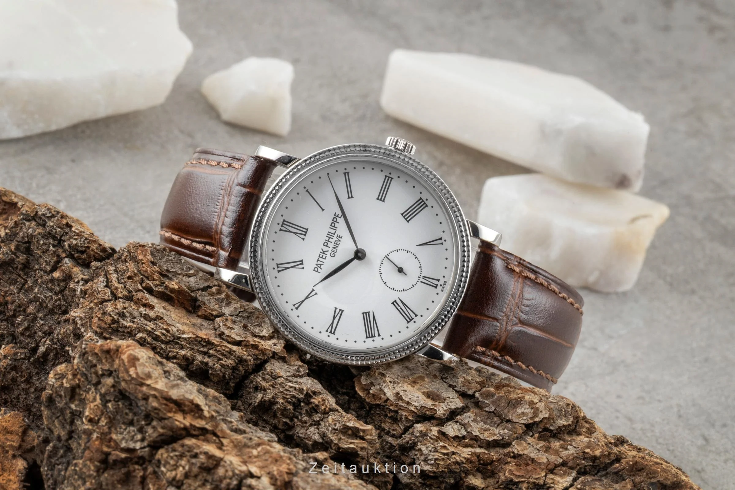 Patek Philippe Calatrava 18 ct white gold manual winding unisex 7119/1  [2601045] - Image 3