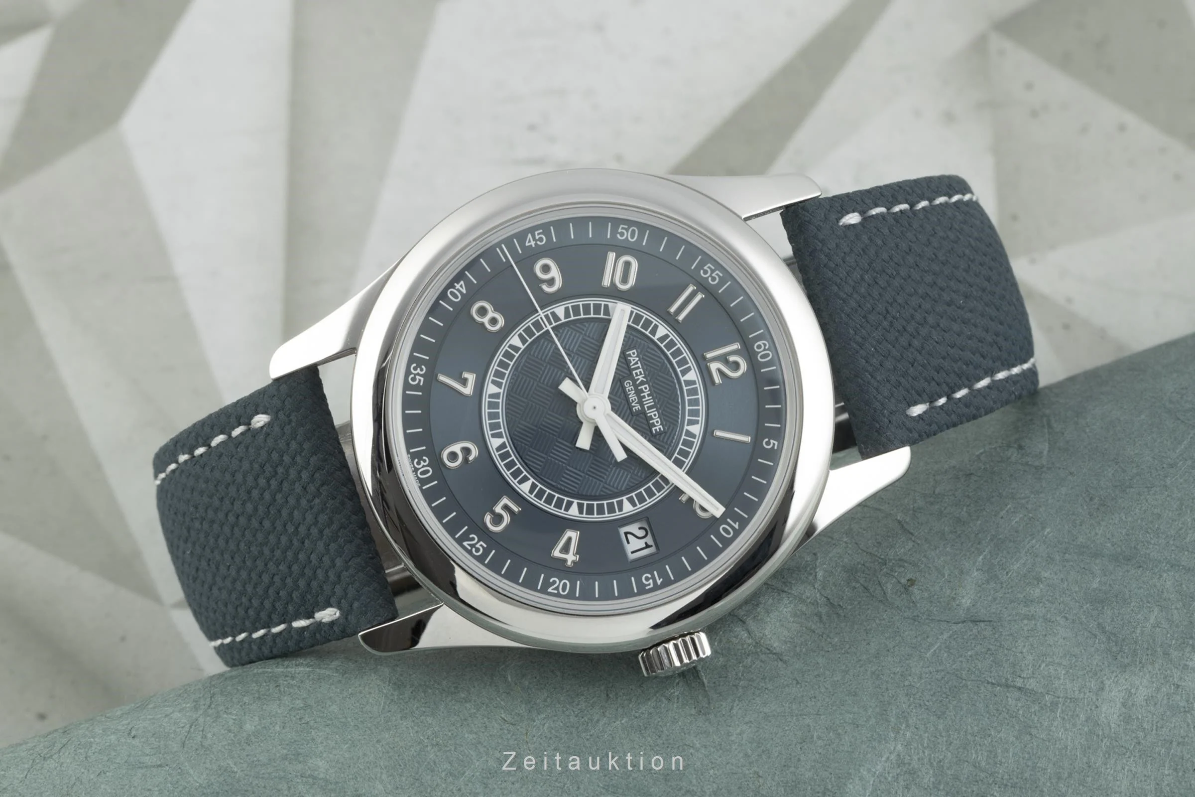 Patek Philippe Calatrava steel automatic men's watch 6007A-001 Limited  [2111225] - Image 2